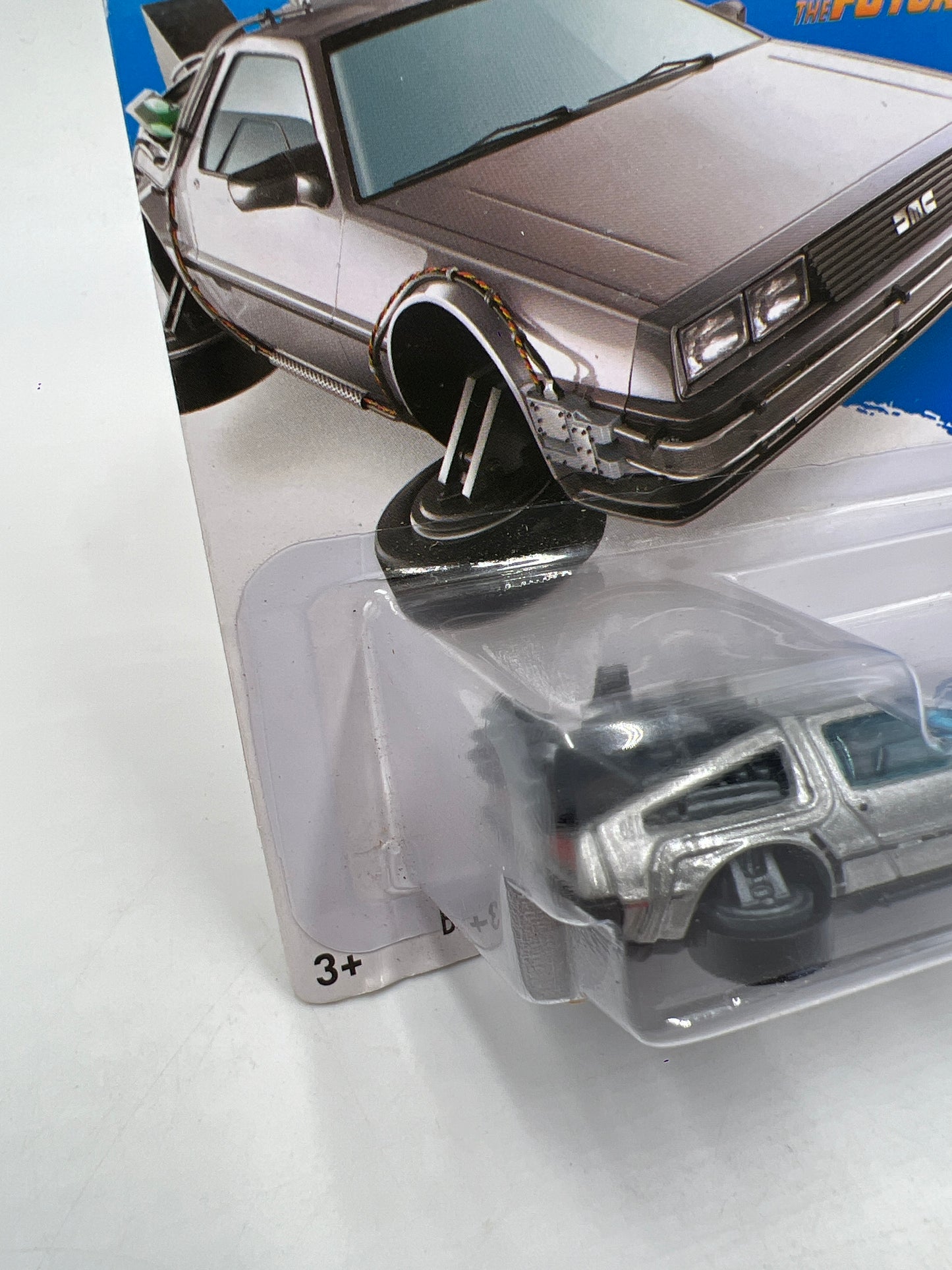 2015 Hot Wheels HW City #45 Back To The Future Time Machine Hover Mode 123G