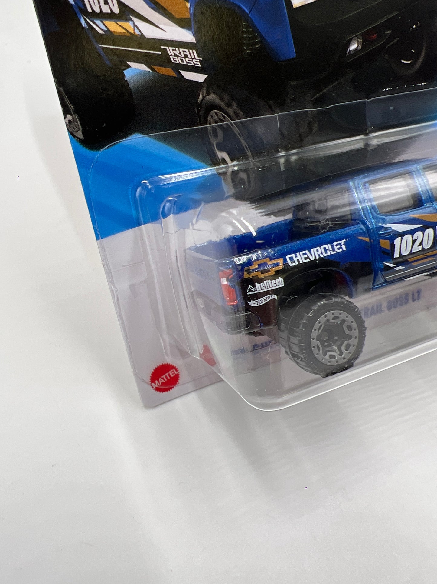 2025 Hot Wheels H Case Dirt #152 19 Chevy Silverado Trail Boss LT Blue 15B