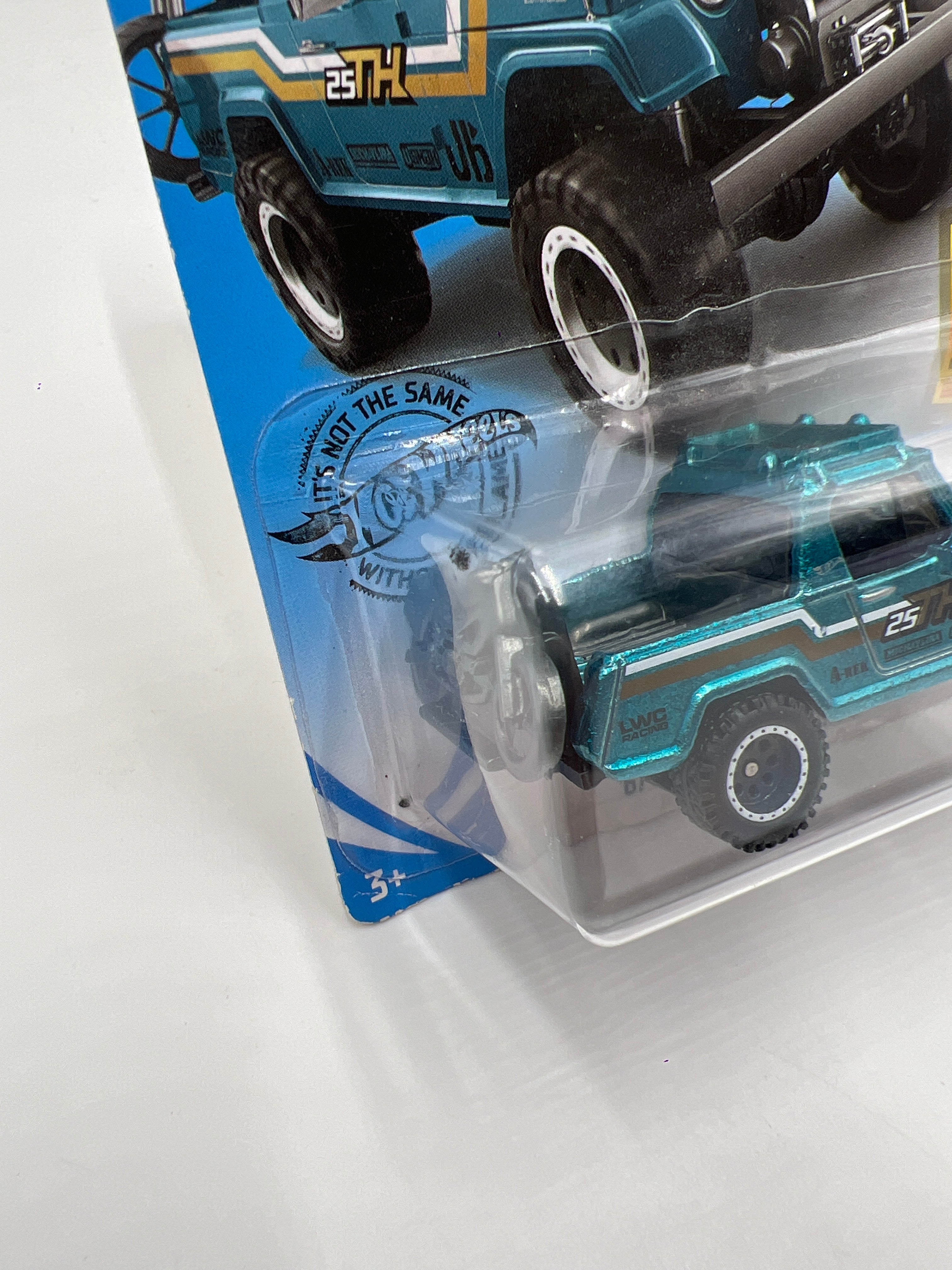 2020 Hot Wheels Super Treasure Hunt #71 67 Jeepster Commando Blue