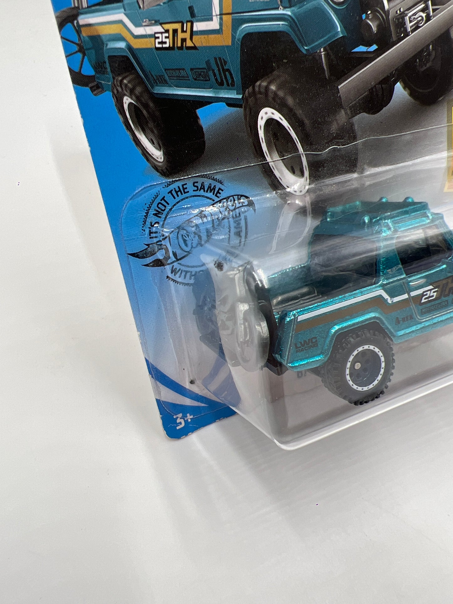 2020 Hot Wheels Super Treasure Hunt #71 67 Jeepster Commando Blue W/Protector Bad Card
