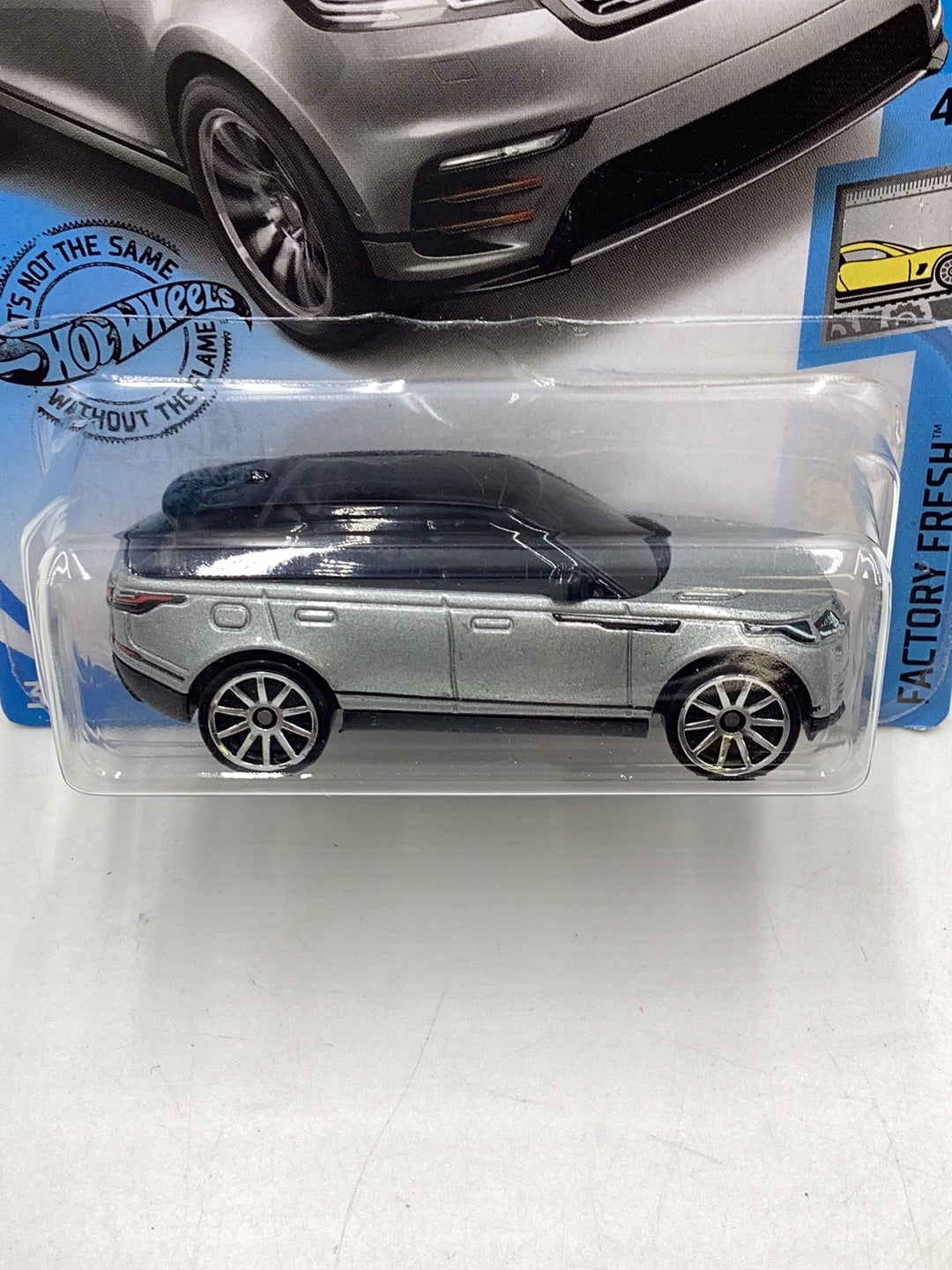 2019 Hot wheels #237 Range Rover Velar 61A