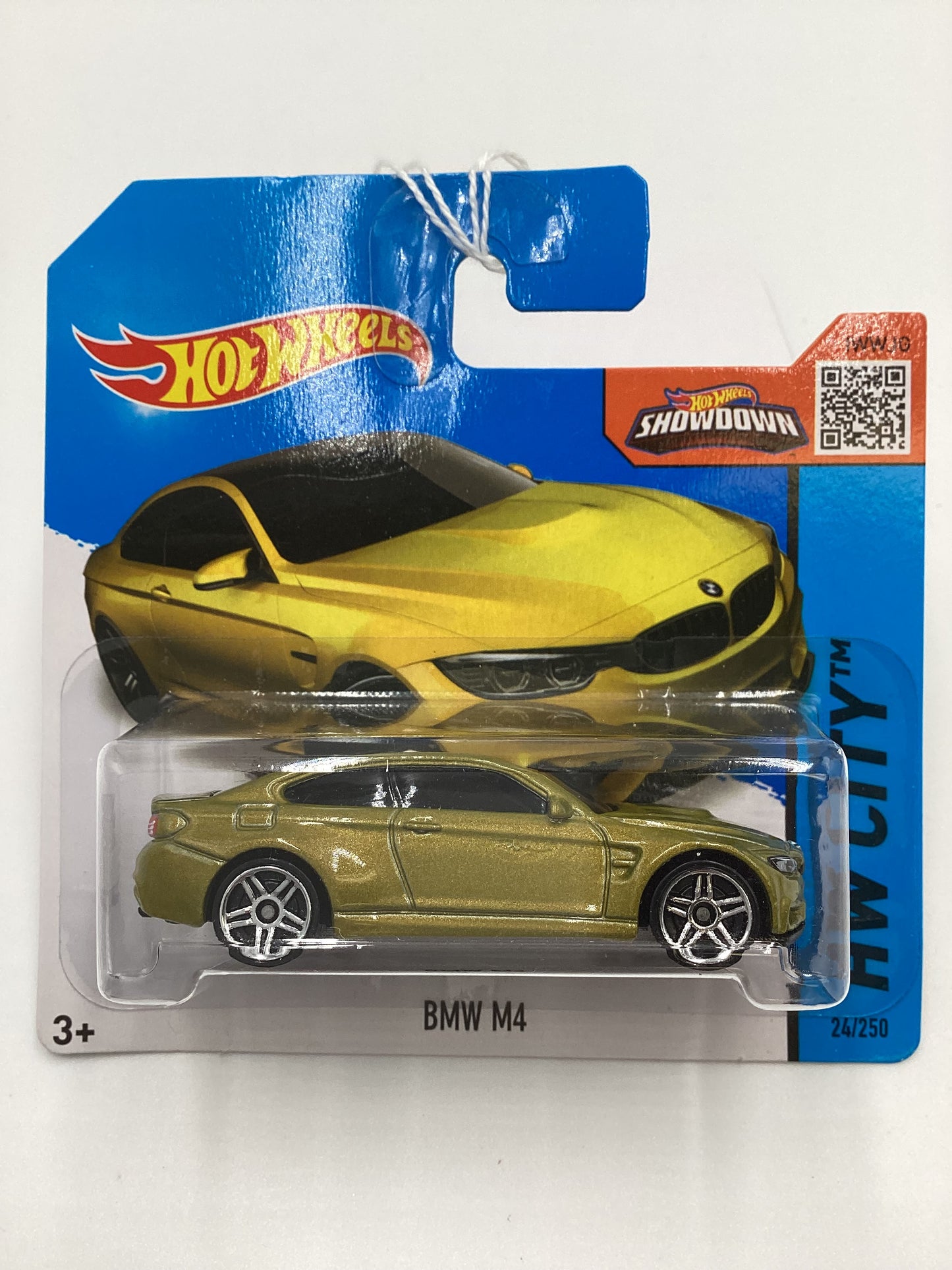 2015 Hot wheels #24 Blue BMW M4 Yellow Short Card 109A