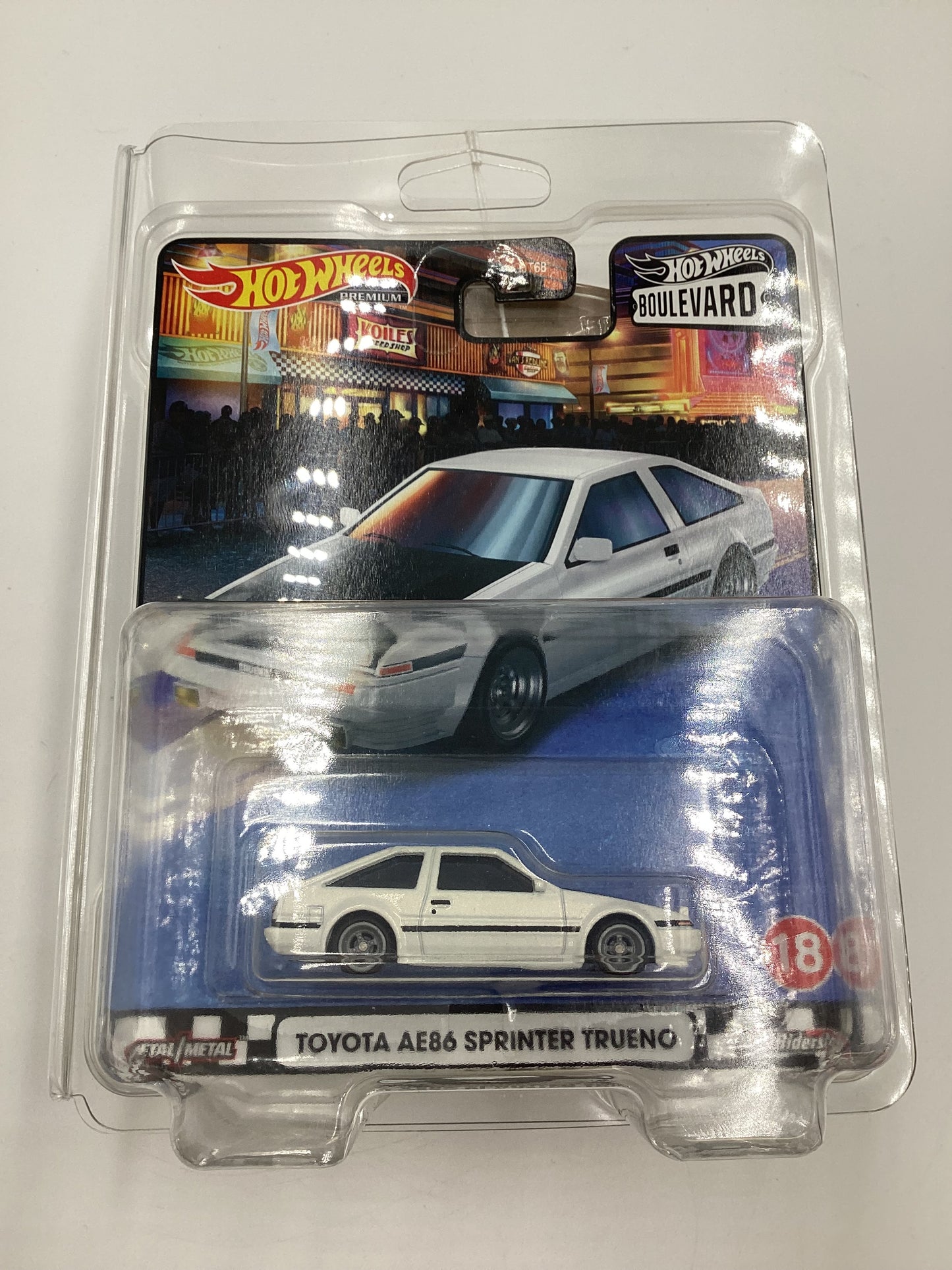 Hot Wheels Premium Boulevard #18 Toyota AE86 Sprinter Trueno White w/protector