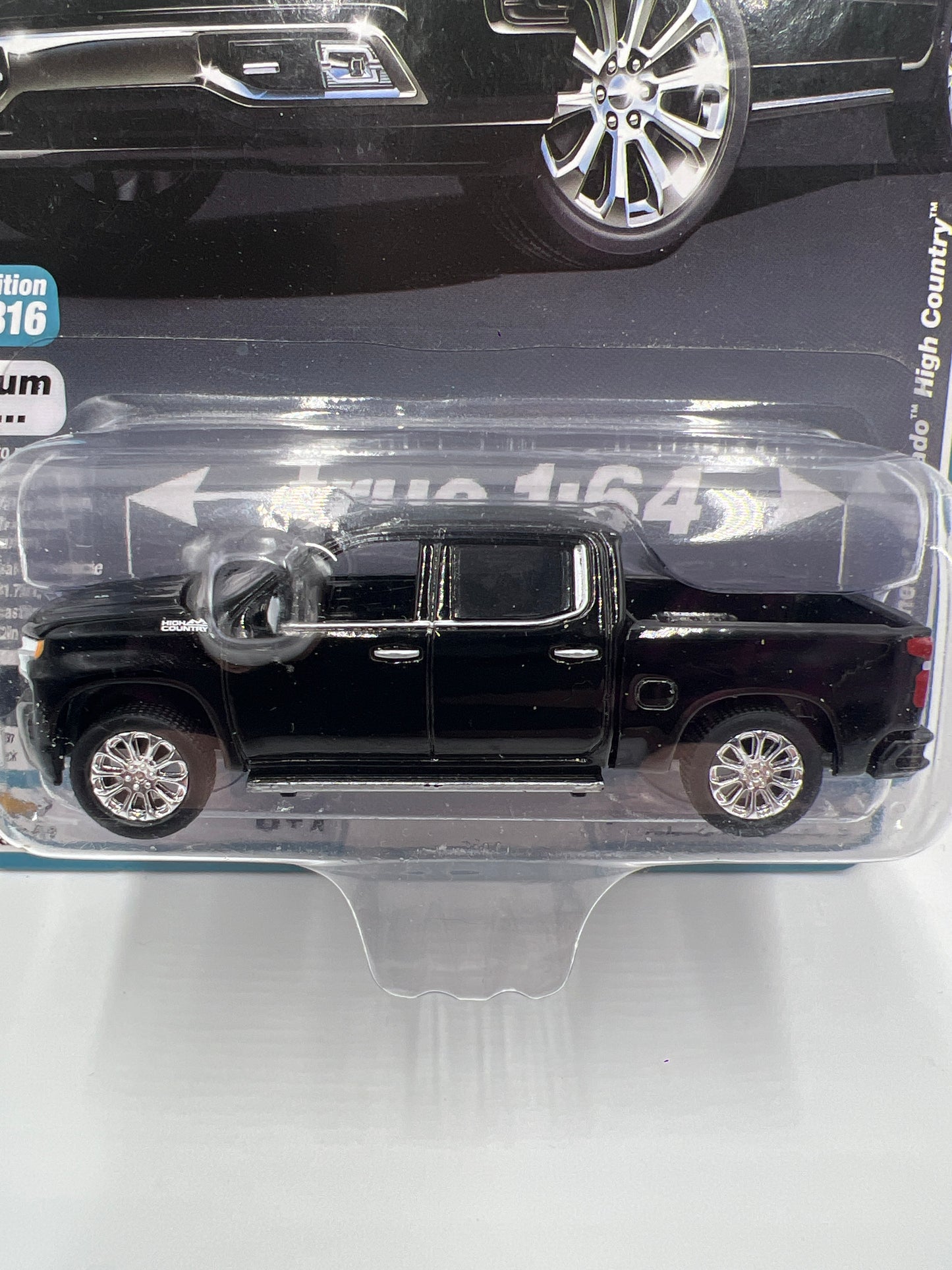 Auto World Muscle Trucks Release 2 Version B 2019 Chevy Silverado High Country Black