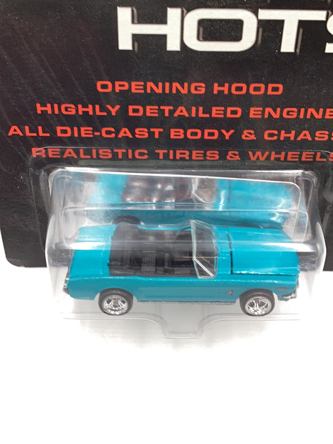 Hot wheels Ultra Hots 2005 ‘65 Mustang Convertible 257I