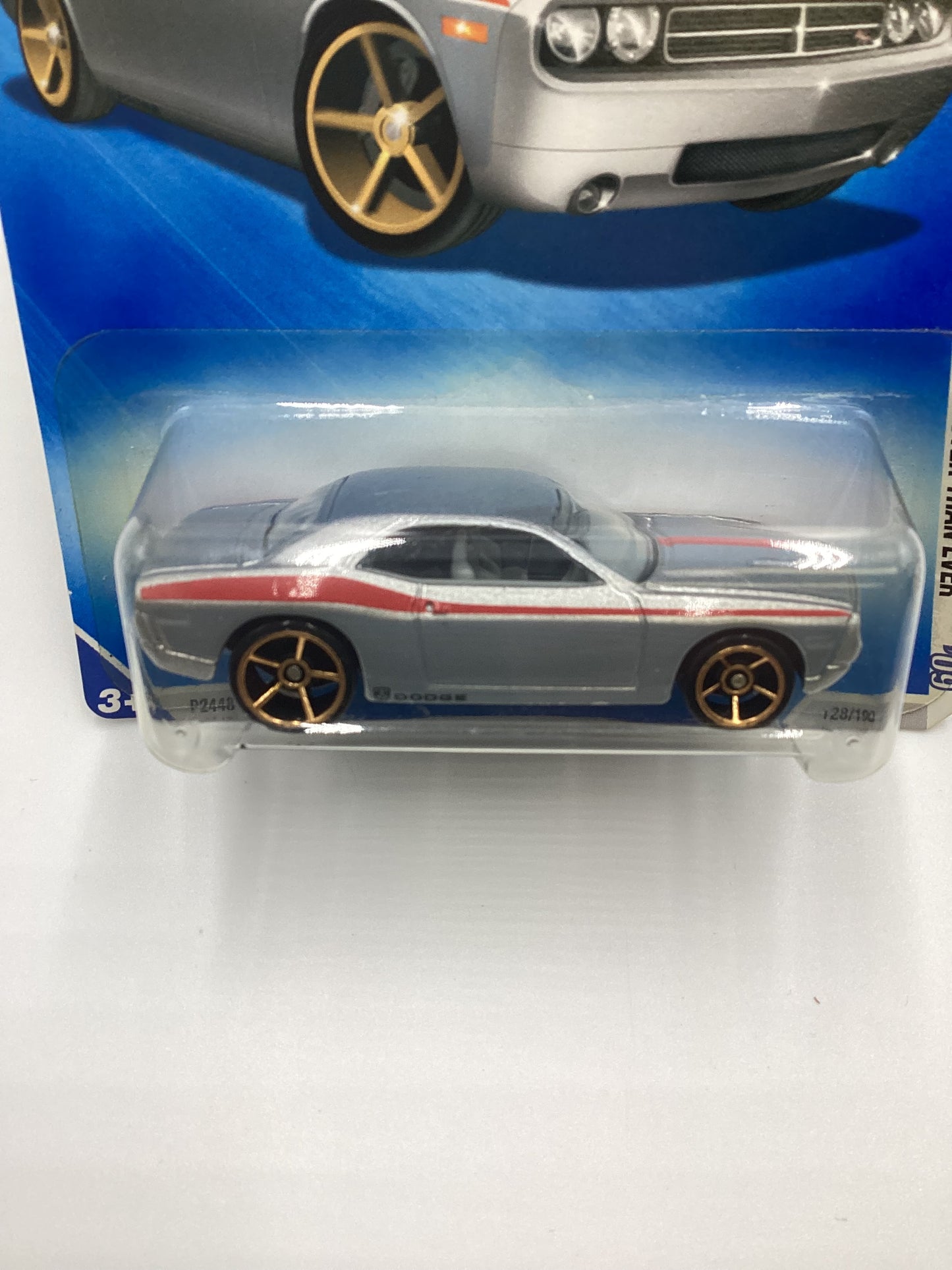 2009 Hot Wheels #128 Dodge Challenger Concept FTE faster than ever Silver Battle Force Card 44C