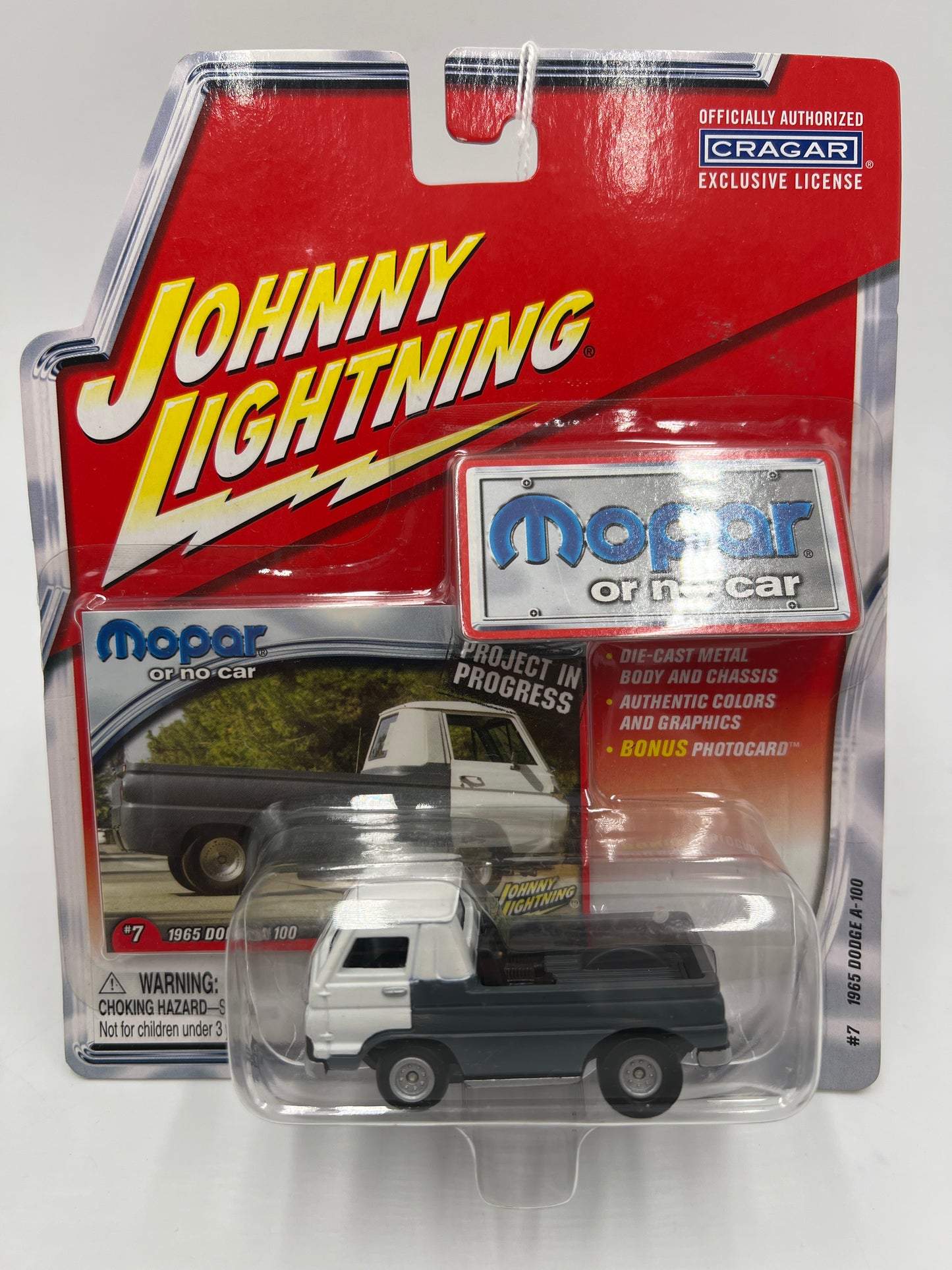 Johnny Lightning Mopar Or No Car #7 1965 Dodge A-100 A100 221C