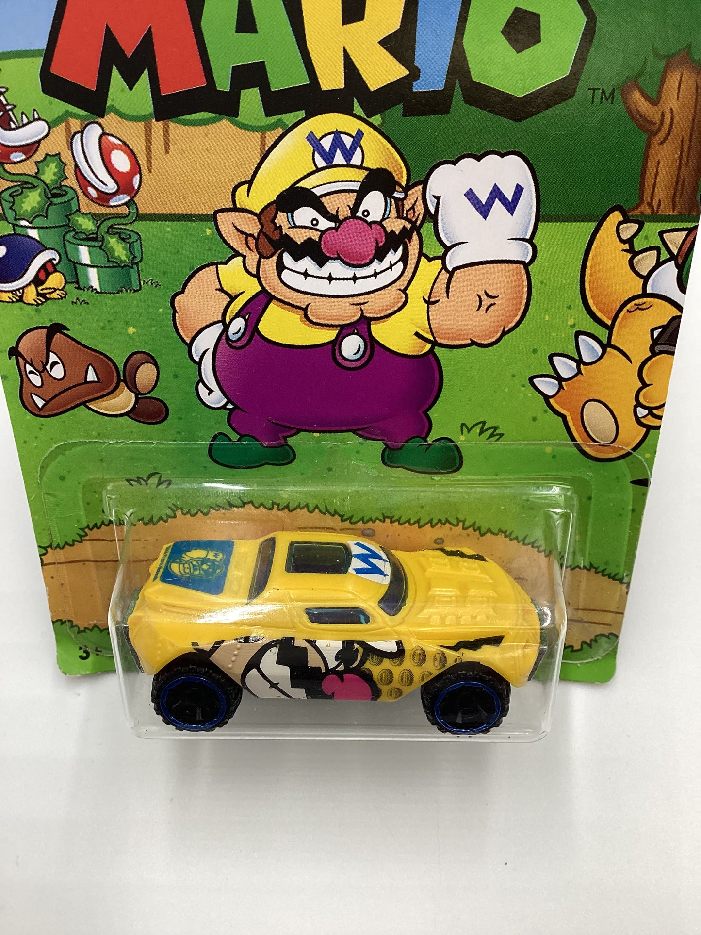 2016 Hot Wheels Super Mario #3 RD-08 Yellow Wario 157A