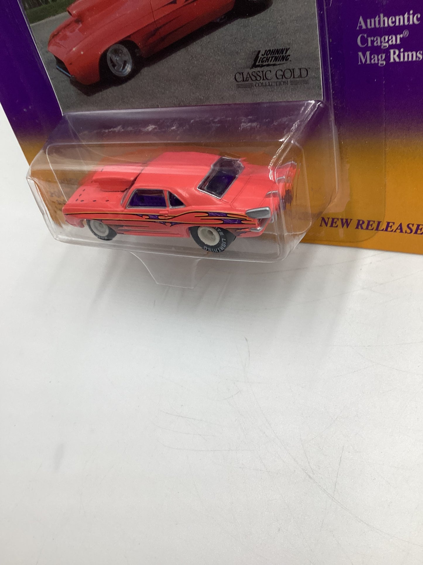 Johnny Lightning Classic Gold Collection #2 1969 Pro Street Camaro Pink White Lightning Chase VHTF