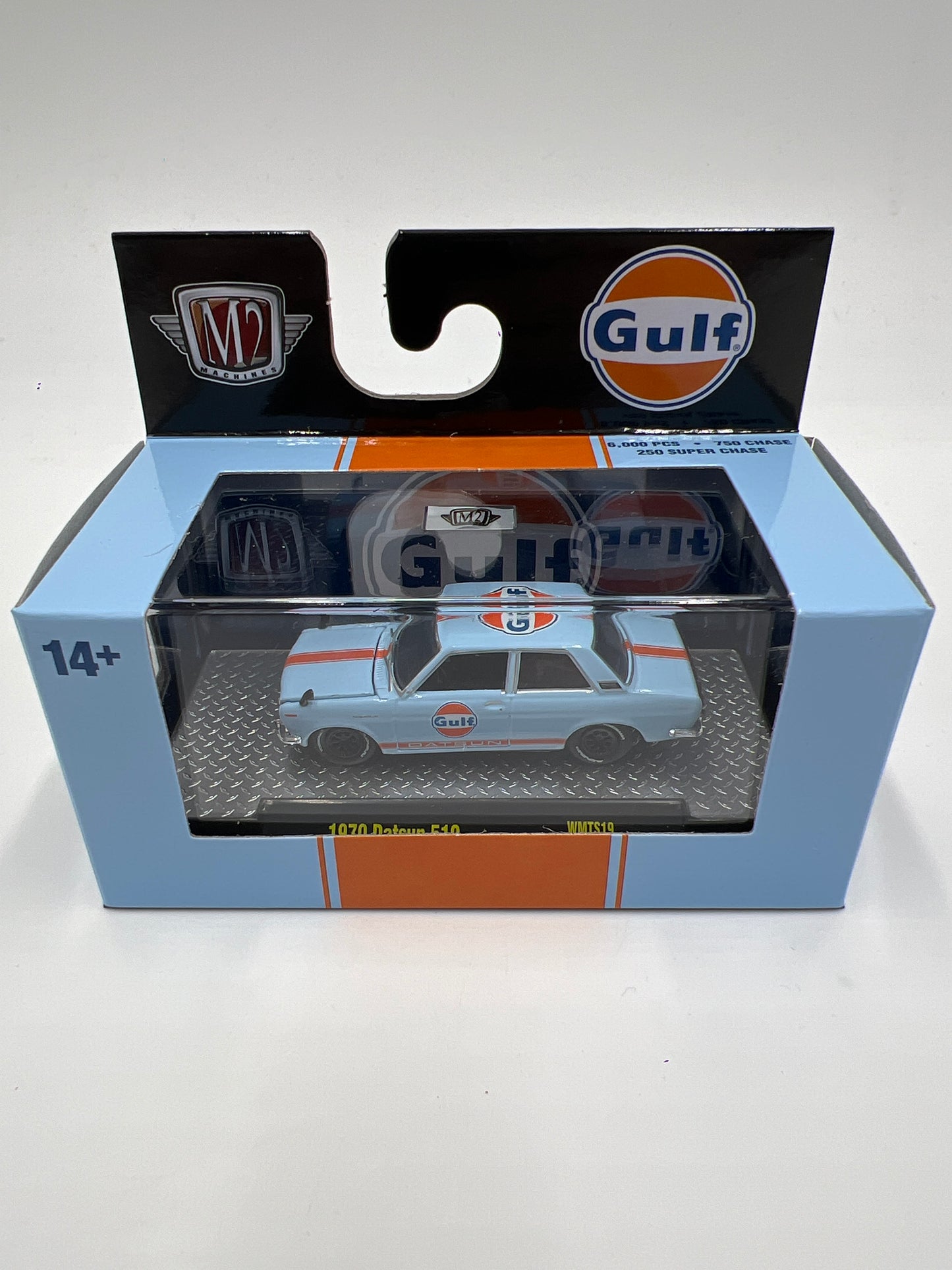 M2 Machines Walmart Exclusive Gulf Set 1970 Datsun 510 Gulf Blue WMTS19