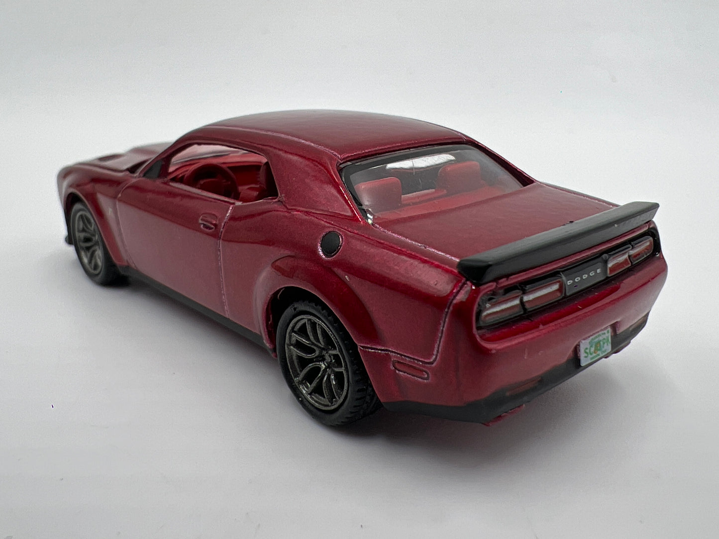 Auto World 1/64 Ultra Red Chase 2019 Dodge Challenger R/T Scat Pack Red Loose