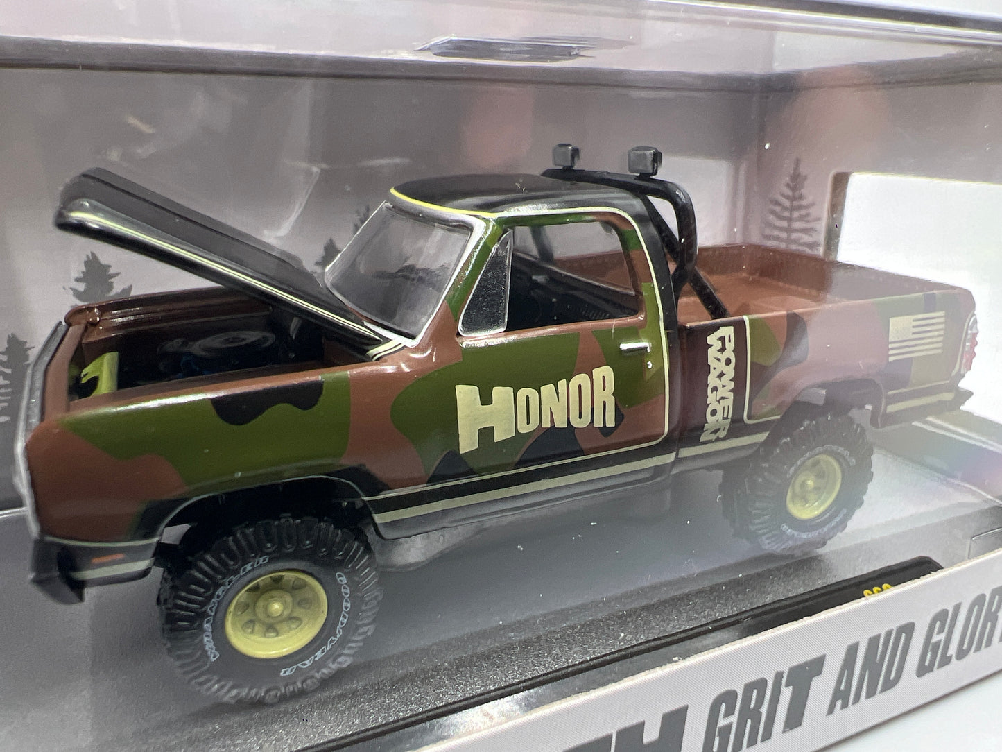 M2 Machines S60 Built With Grit And Glory 1973 Dodge 150 Macho Power Wagon