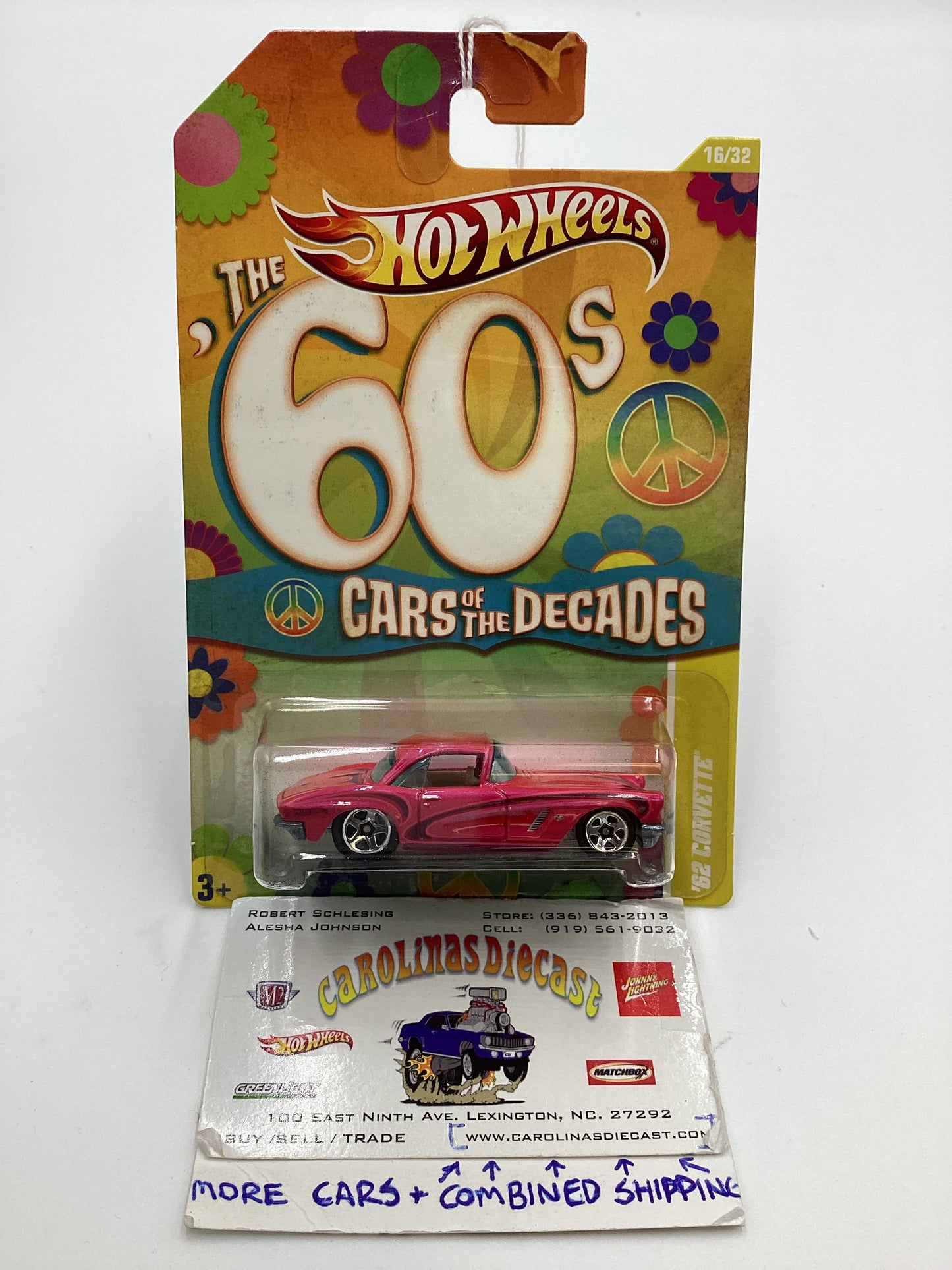 2011 Hot wheels The 60’s Cars of the Decade #16 62 Corvette Pink 157i