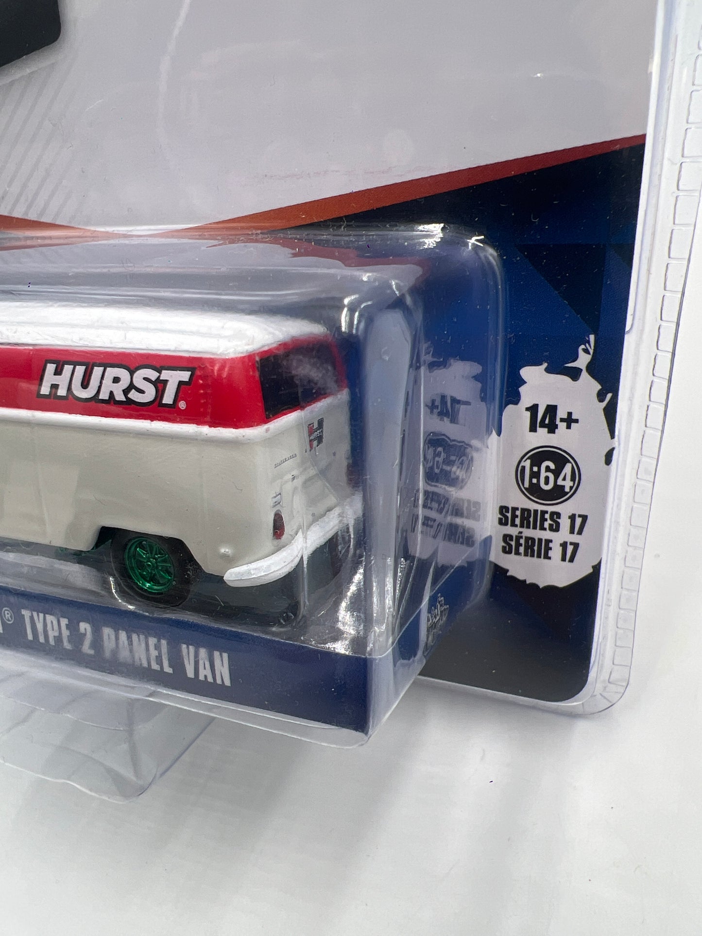 Greenlight Club V-Dub CHASE 1969 Volkswagen Type 2 Panel Van