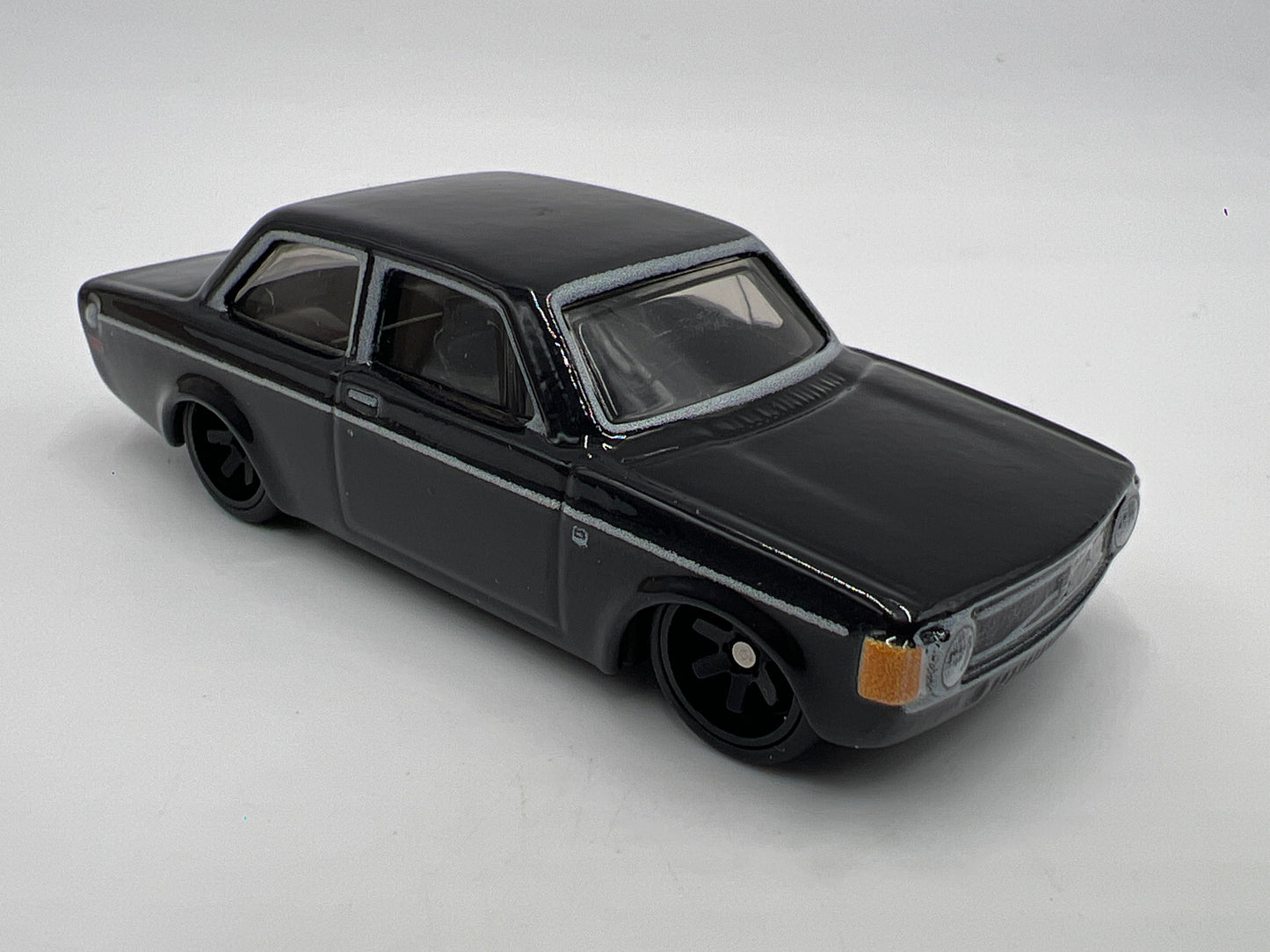 Hot Wheels Premium Car Culture CHASE Auto Strasse #0 73 Volvo 142 GL Black Loose
