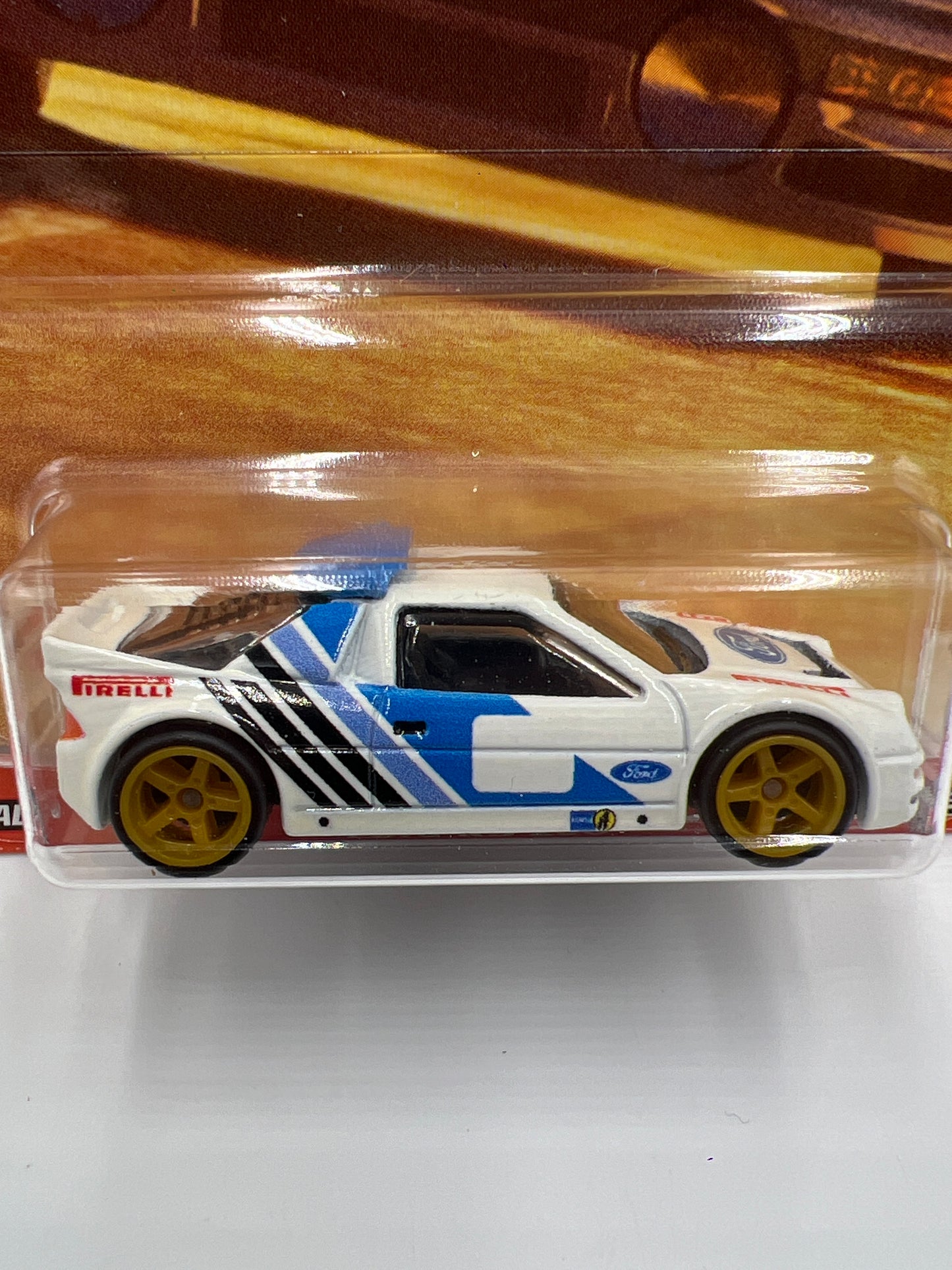 Hot Wheels Premium Thrill Climbers #3 Ford RS 200 White 254C