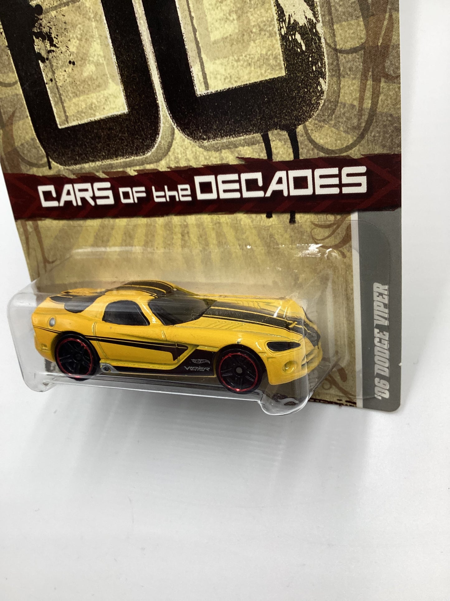 2011 Hot Wheels Cars of the Decades The 00s #31 Dodge Viper Yellow 157C