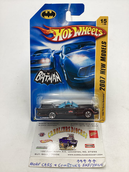 2007 Hot Wheels #015 TV Batmobile 119E