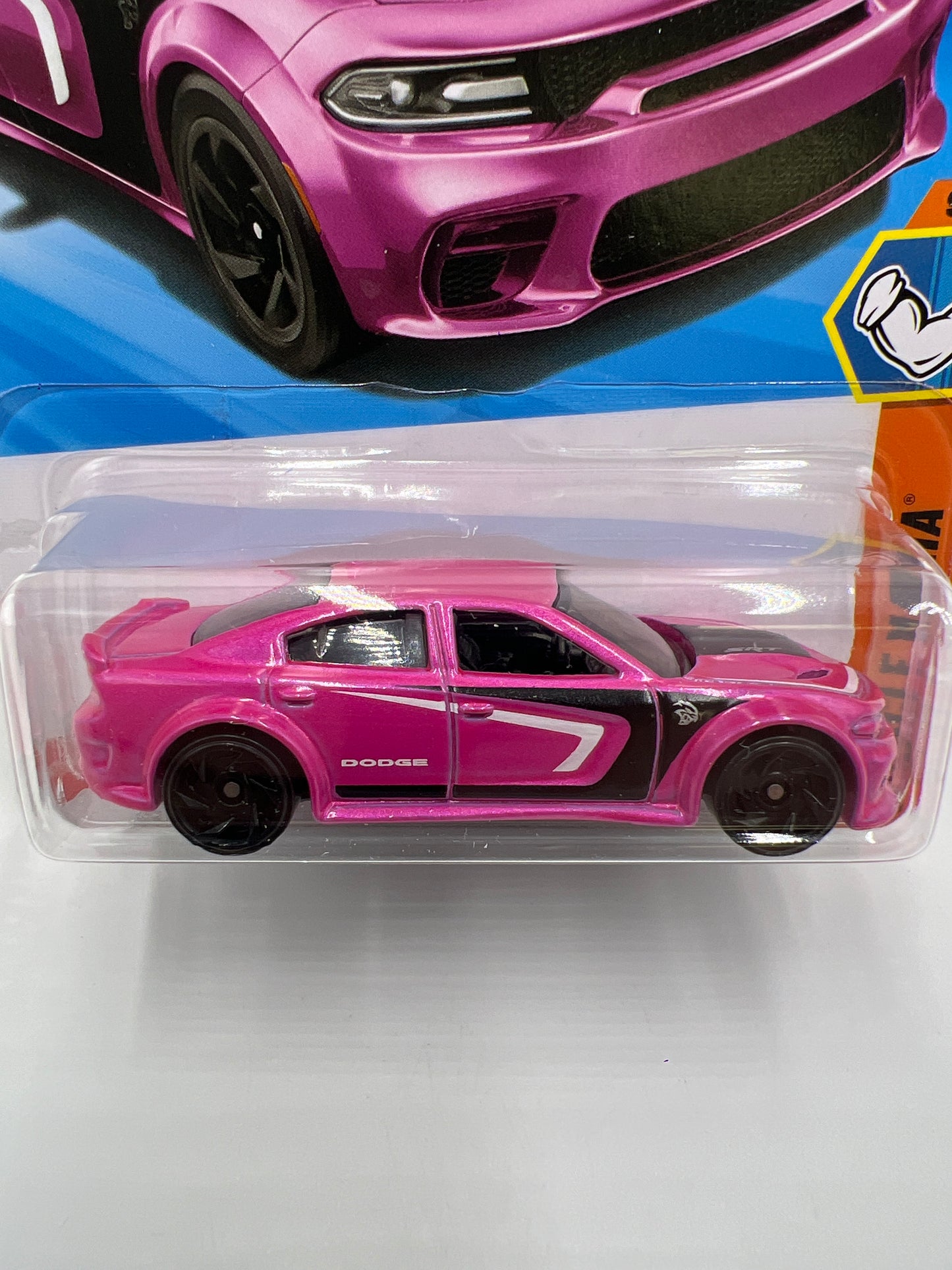 2025 Hot Wheels N Case Muscle Mania #240 20 Dodge Charger Hellcat Pink 52A