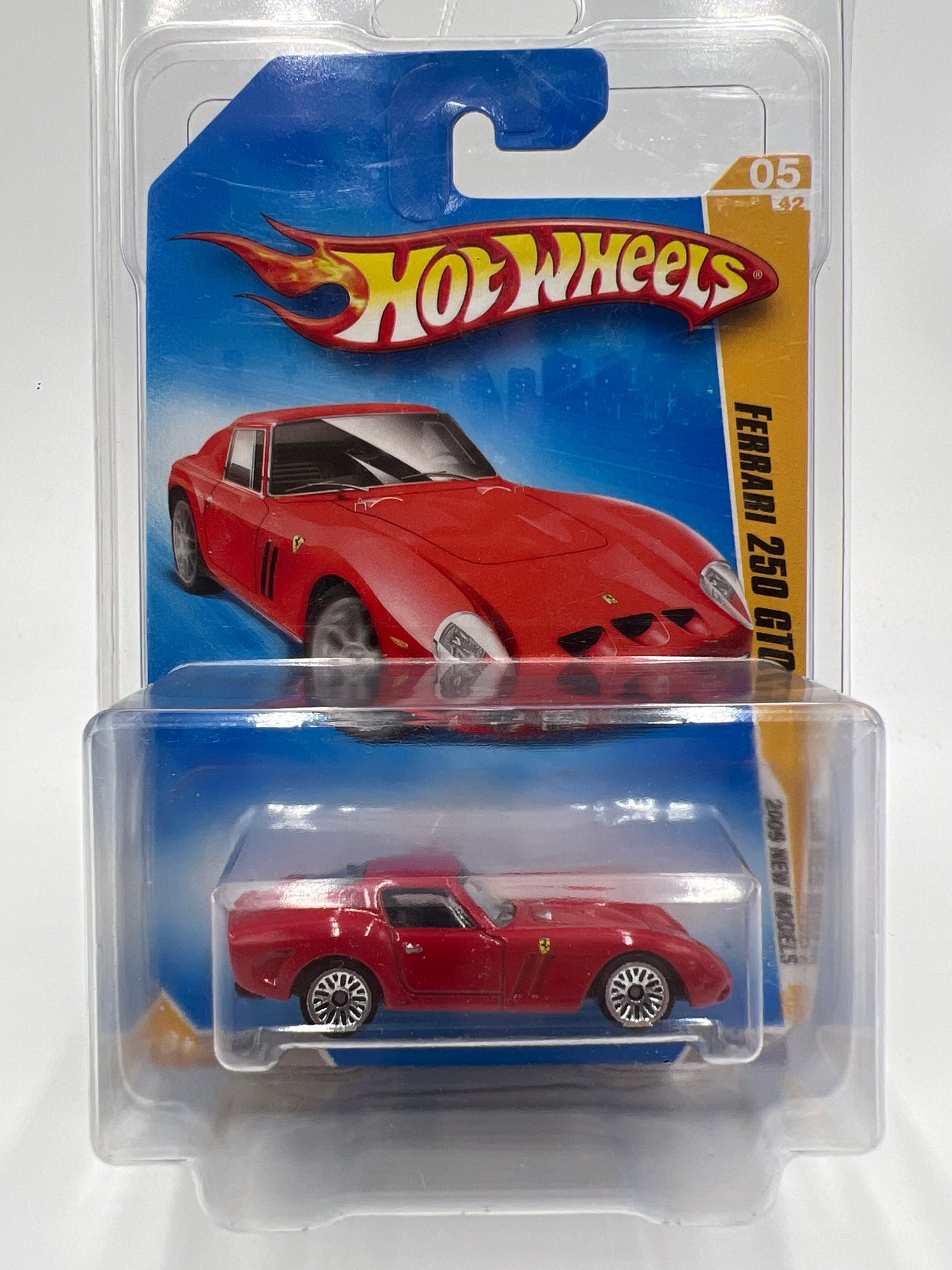 2009 Hot Wheels New Models #5 Ferrari 250 GTO Red W/Protector