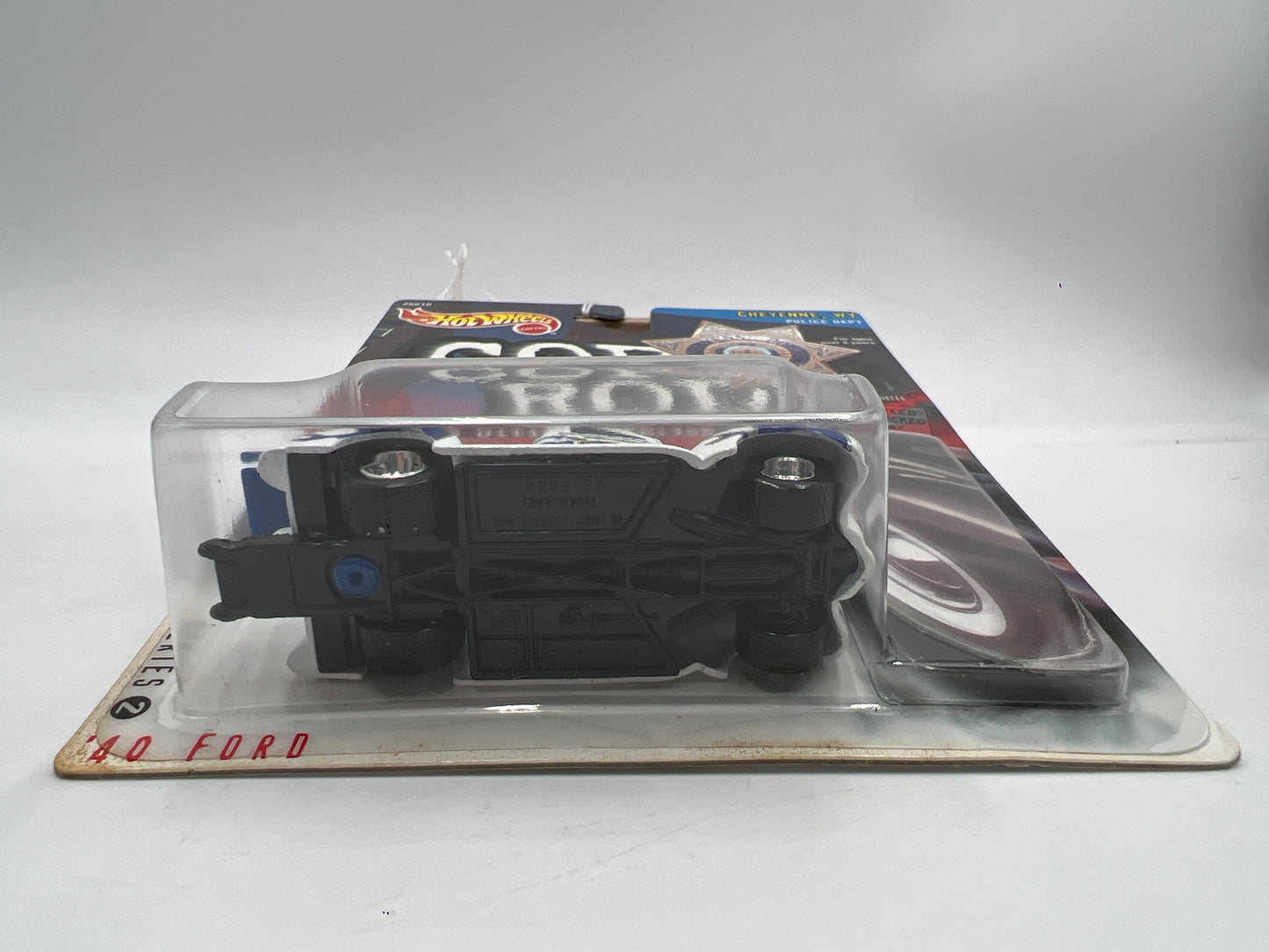 Hot Wheels Cop Rods Series 2 Cheyenne WY 40 Ford W/Real Riders
