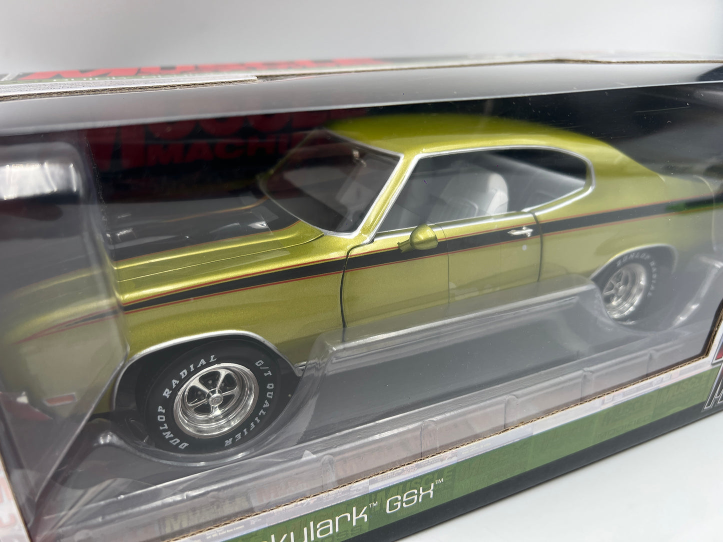 Auto World 1:18 Scale Hemmings Muscle Machines #27/300 1971 Buick Skylark GSX Green VHTF