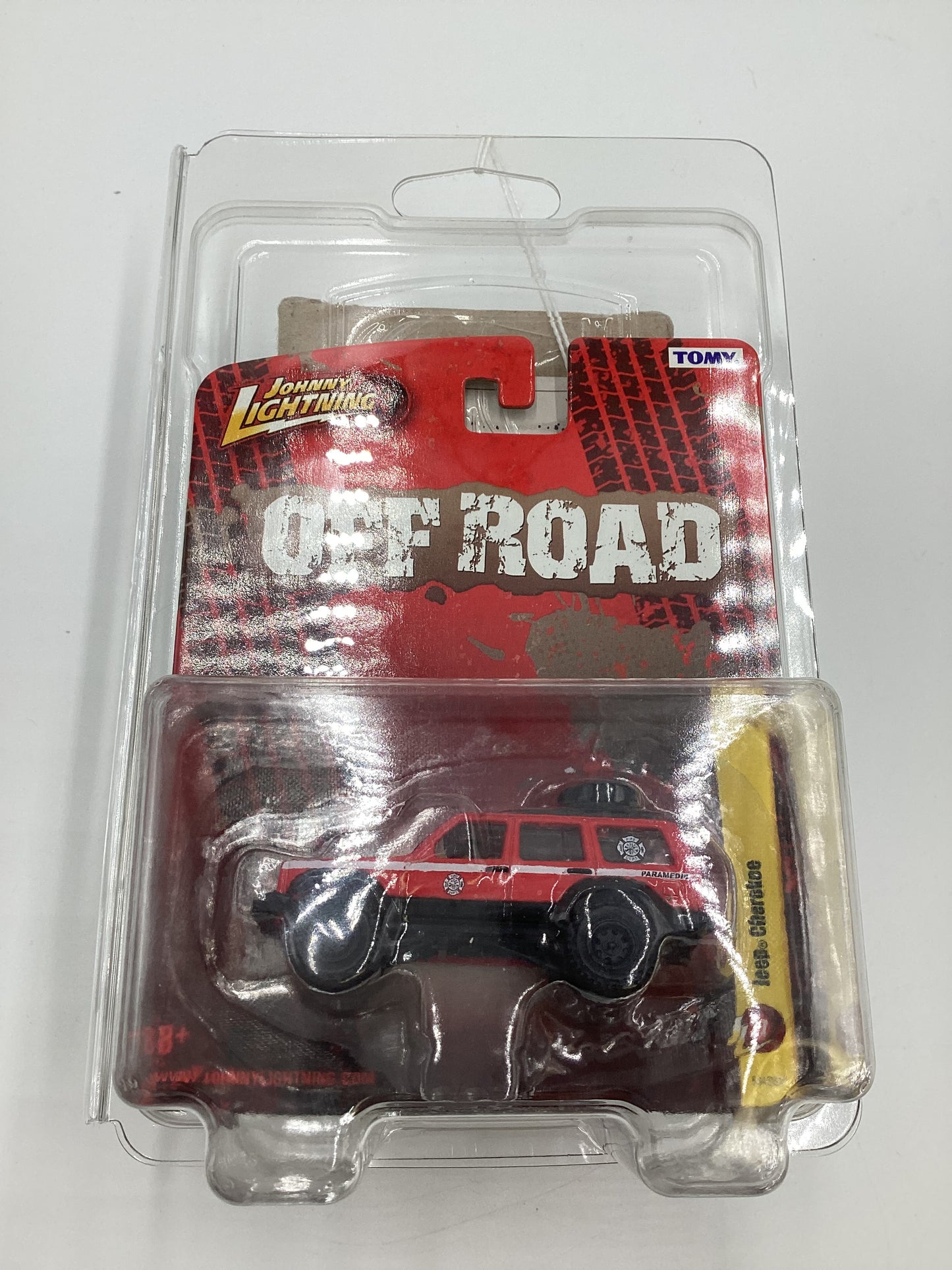 Johnny lightning Off Road #27 Jeep Cherokee XJ Paramedic Red HTF W/ protector