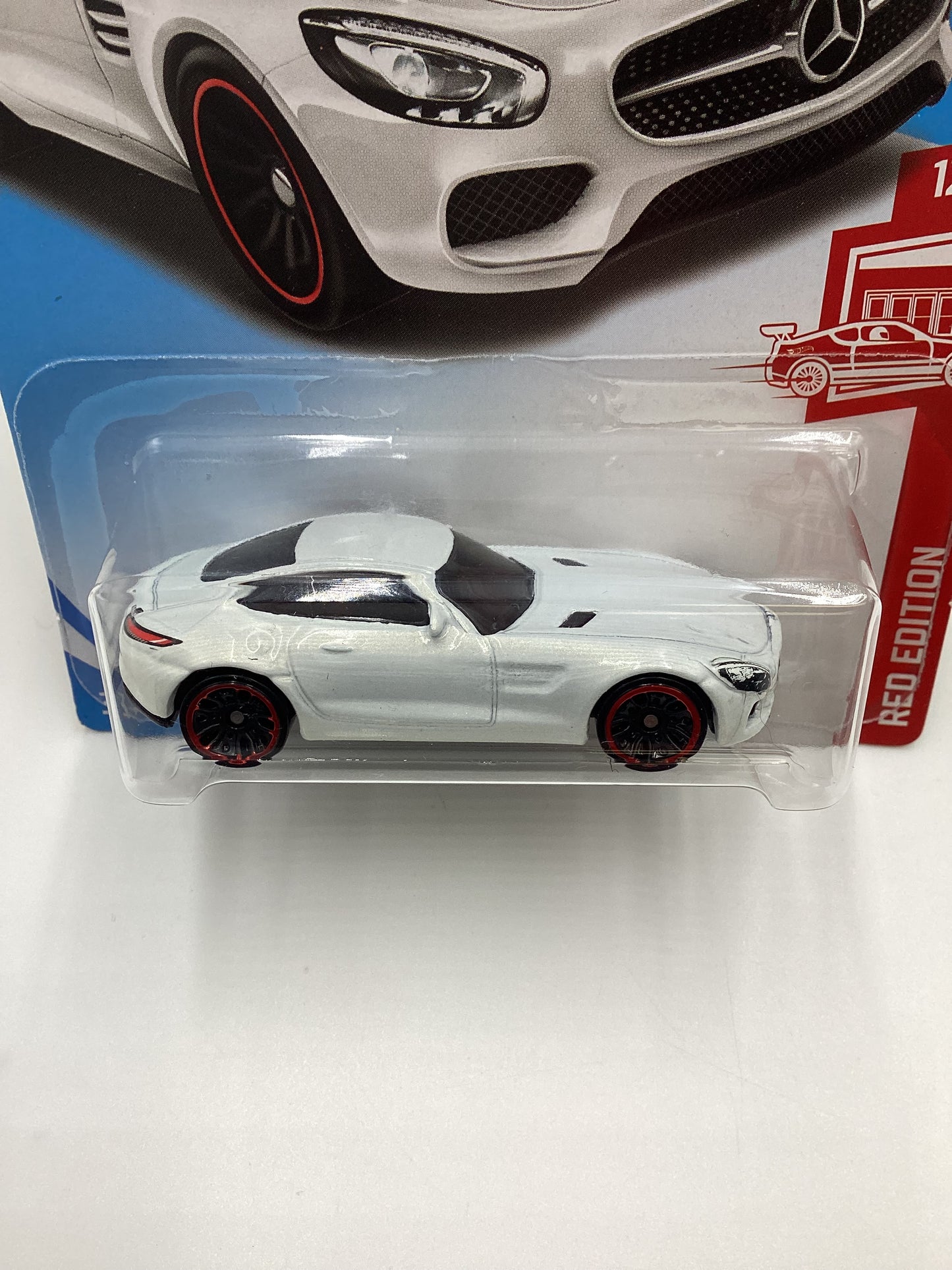 2018 Hot Wheels Red Edition 15 Mercedes - Amg GT 144D