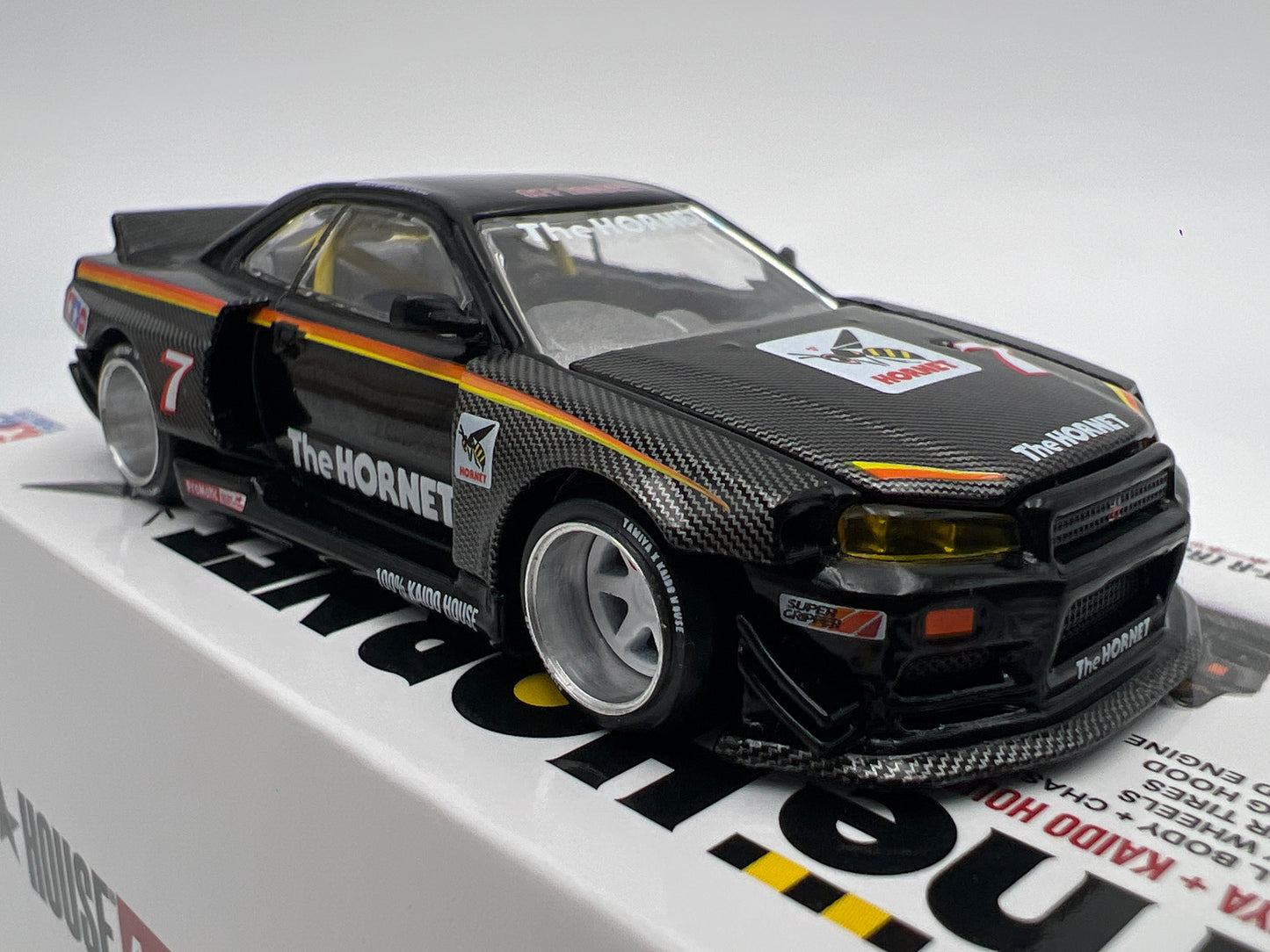 Mini GT x Kaido House #093 Nissan Skyline GT-R R34 The Hornet