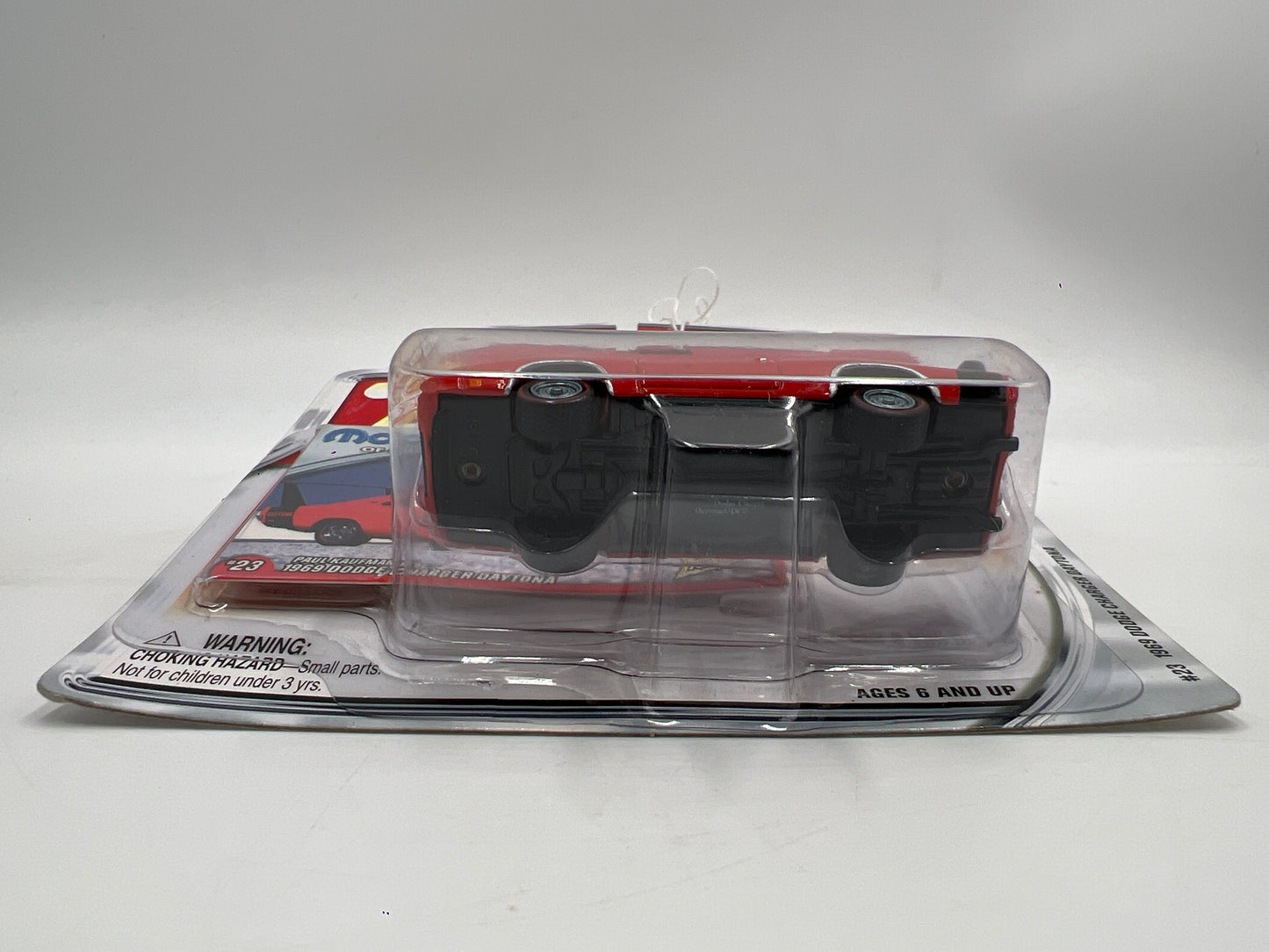 Johnny Lightning Mopar Or No Car #23 1969 Dodge Charger Daytona Red 229A