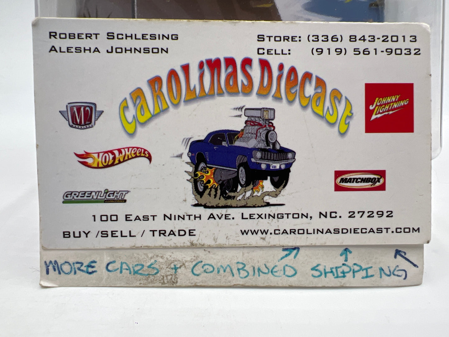 2014 Hot Wheels Road Trippin #22 83 Chevy Silverado W/Protector