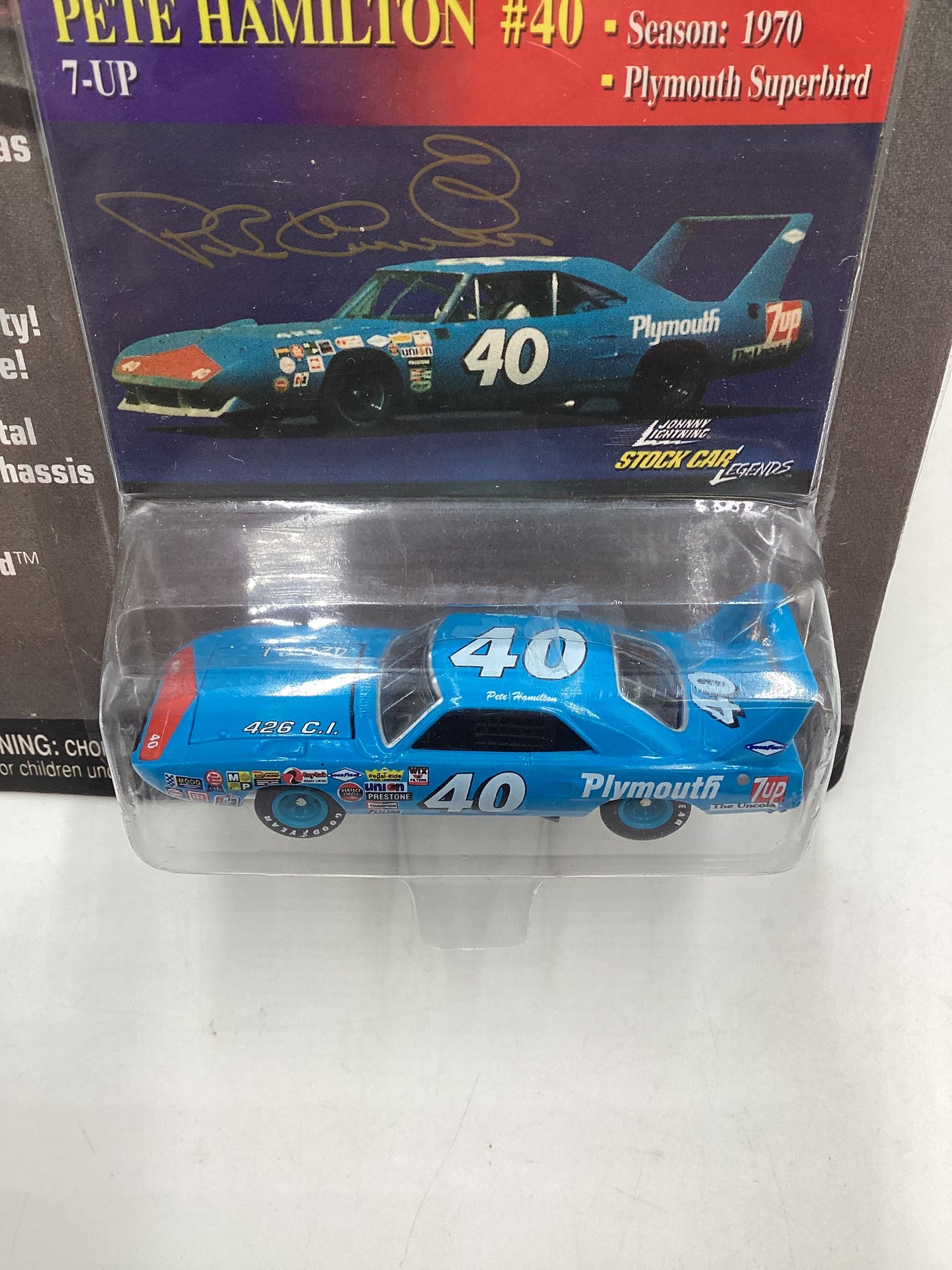 Johnny lightning Stock Car Legends #40 Pete Hamilton Plymouth Superbird 186B