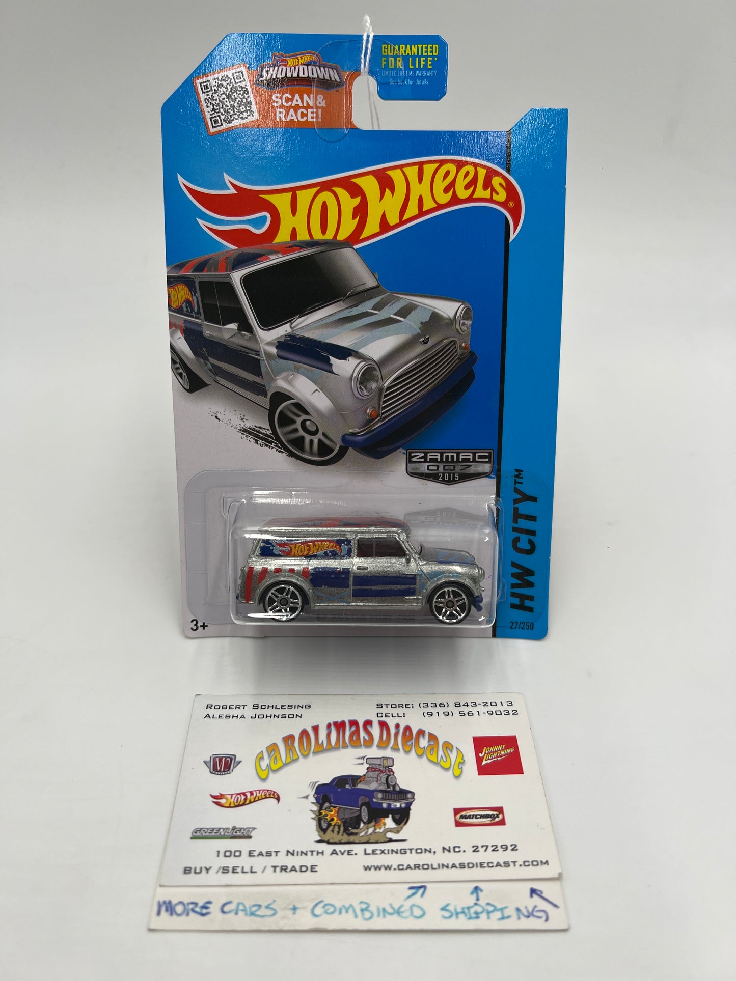 2015 Hot Wheels Walmart Exclusive Zamac 7 #27 67 Austin Mini Van 145C