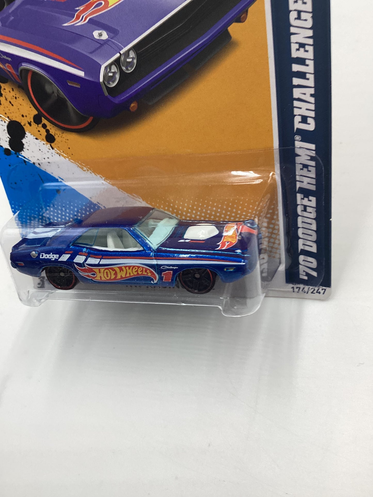 2012 Hot Wheels Racing #174 70 Dodge Hemi Challenger Blue 51B