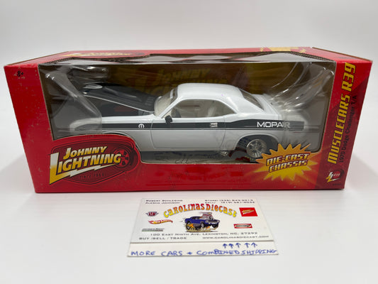 Johnny Lightning 1:24 Scale White Lightning Chase Muscle Cars R39 1970 Dodge Challenger T/A White VHTF