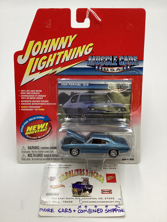 Johnny Lightning Muscle Cars USA 1968 Pontiac GTO 230G