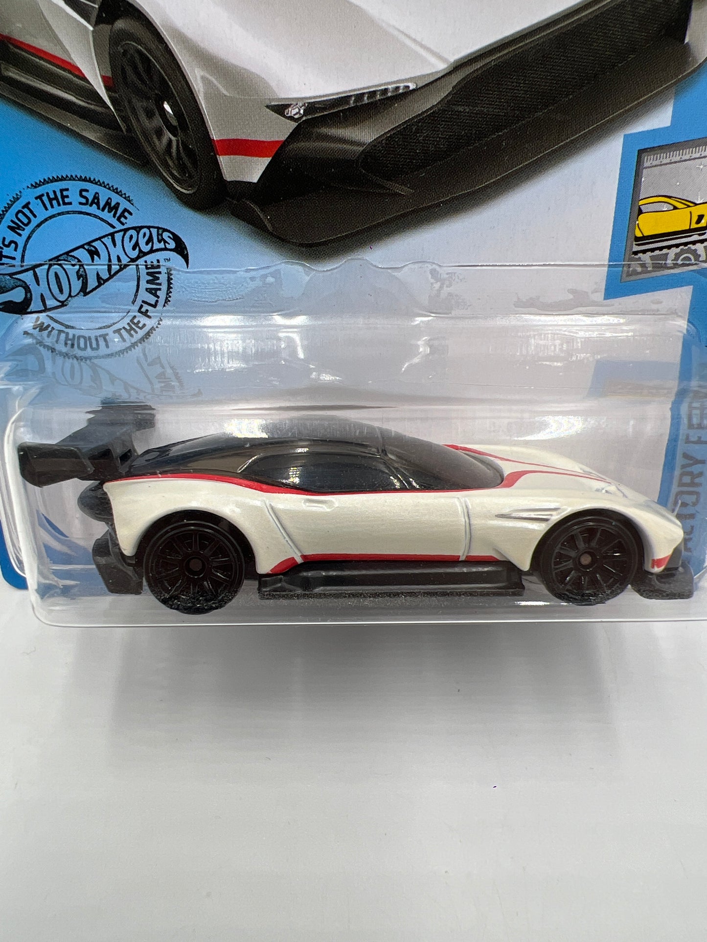 2020 Hot Wheels Factory Fresh #88 Aston Martin Vulcan White