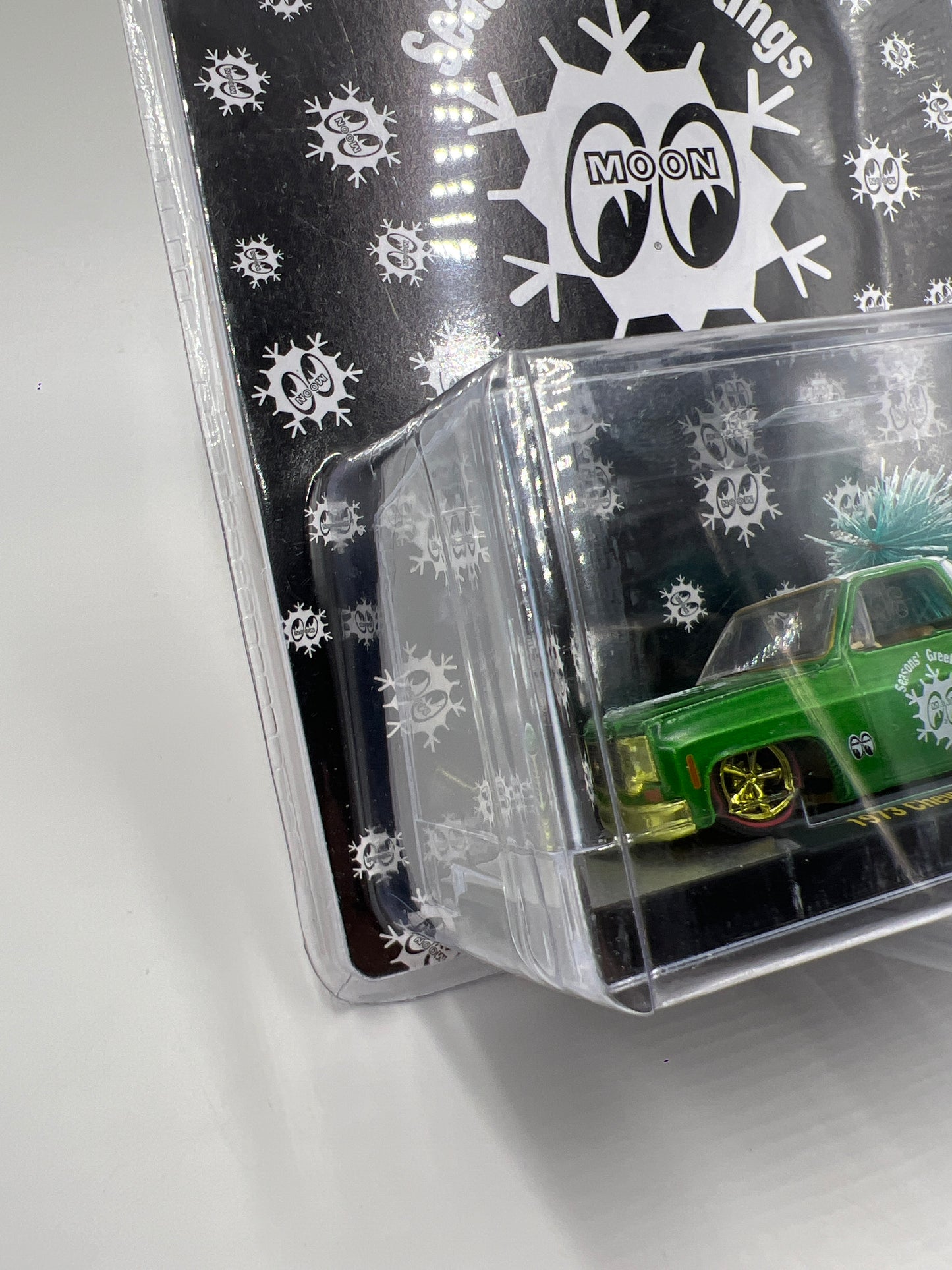 M2 Machines MiJo Exclusives CHASE Mooneyes 1973 Chevrolet Cheyenne 10 Green MJS39