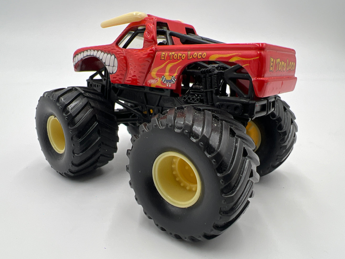 Hot Wheels 1:64 Monster Jam Small Wheel/Metal Base El Toro Loco Red Loose