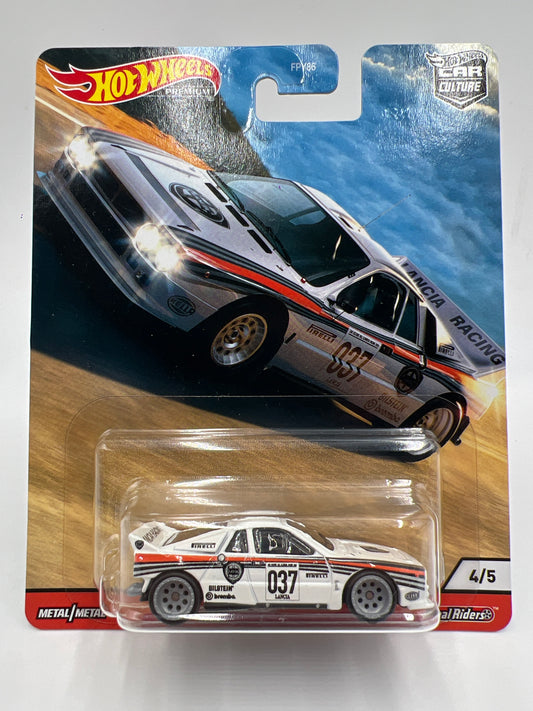 Hot Wheels Premium Thrill Climbers #4 Lancia 037 White 245R