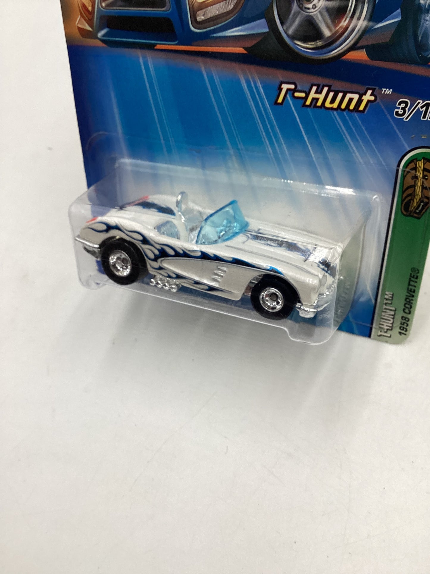 2005 Hot Wheels #123 Treasure Hunt 1958 Corvette 273A