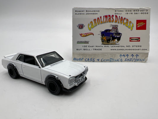 Hot Wheels Diorama Premium Nissan Skyline HT 2000GT-X White Loose