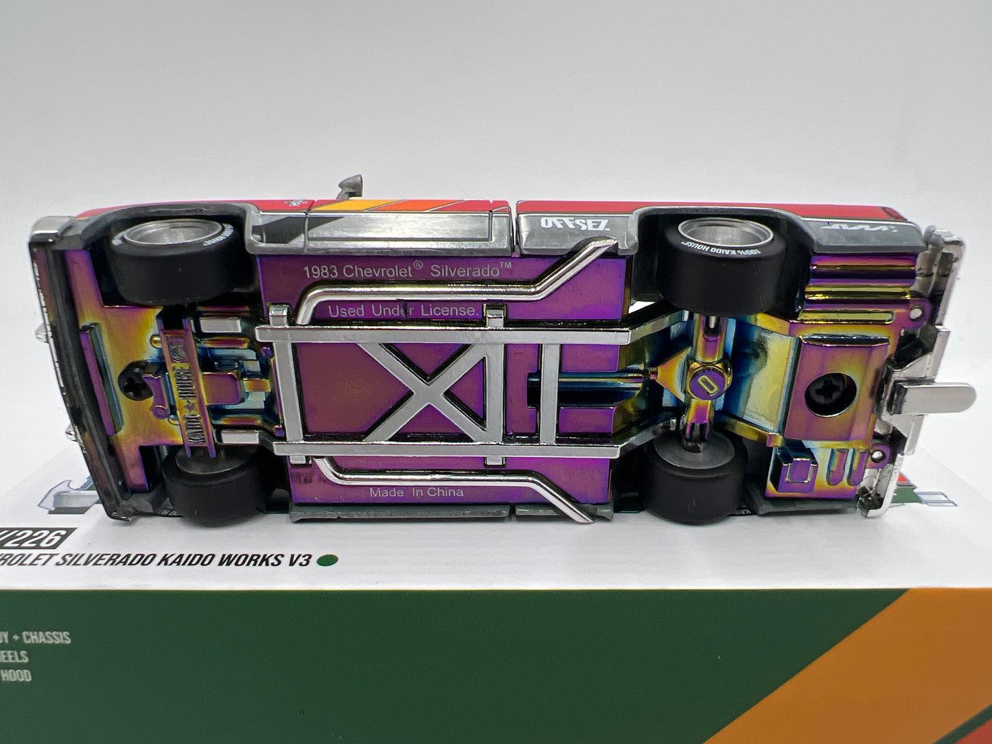 Mini GT x Kaido House #226 CHASE Chevrolet Silverado Kaido Works V3