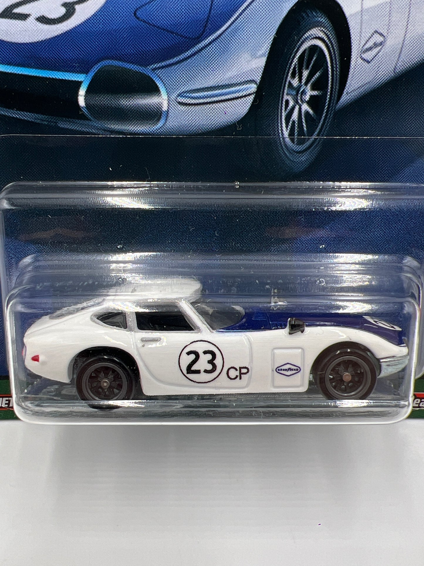 Hot Wheels Premium Toyota #3 Toyota 2000 GT White 253i