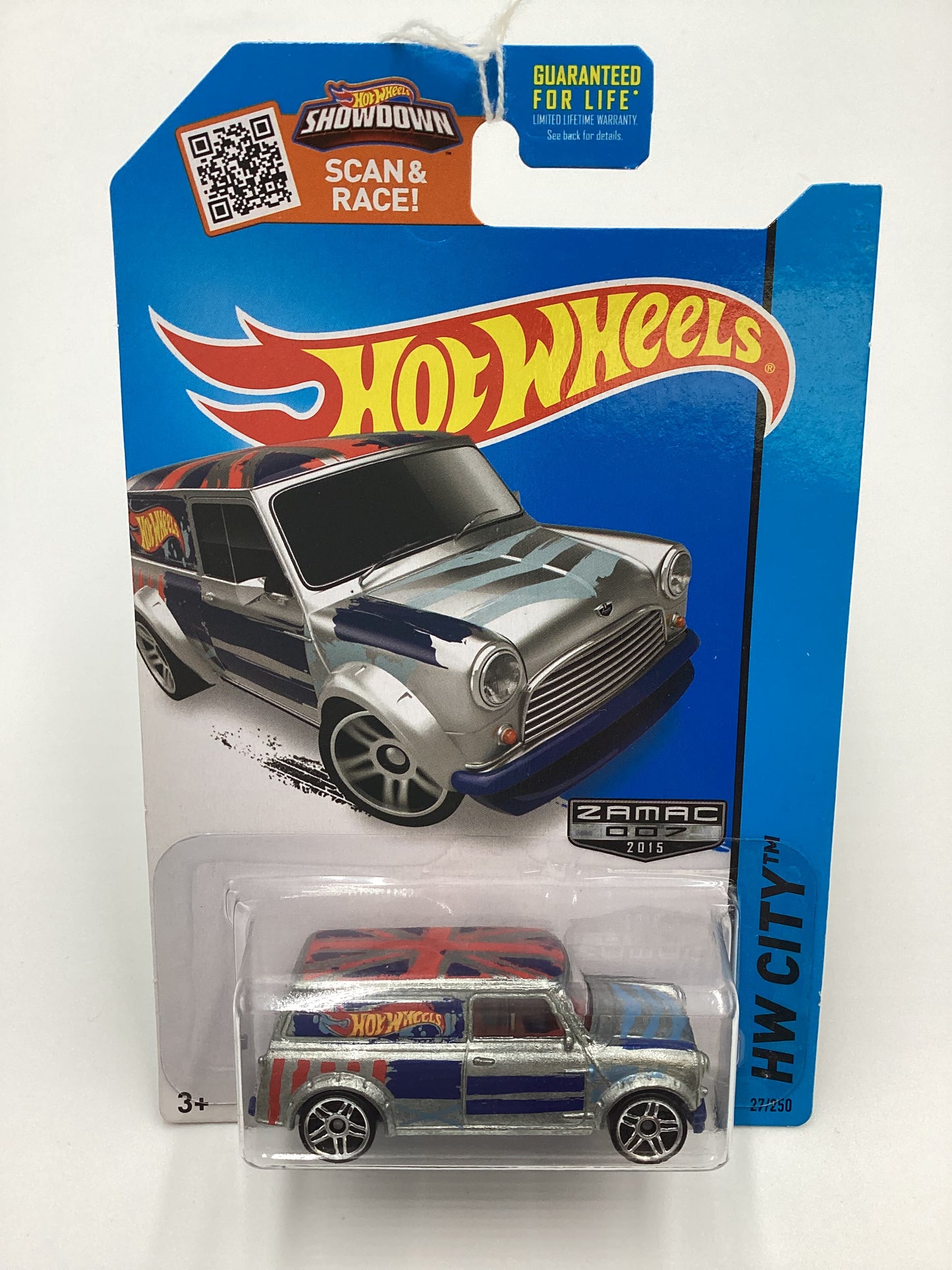 2015 Hot Wheels Zamac 007 #27 67 Austin Mini Van