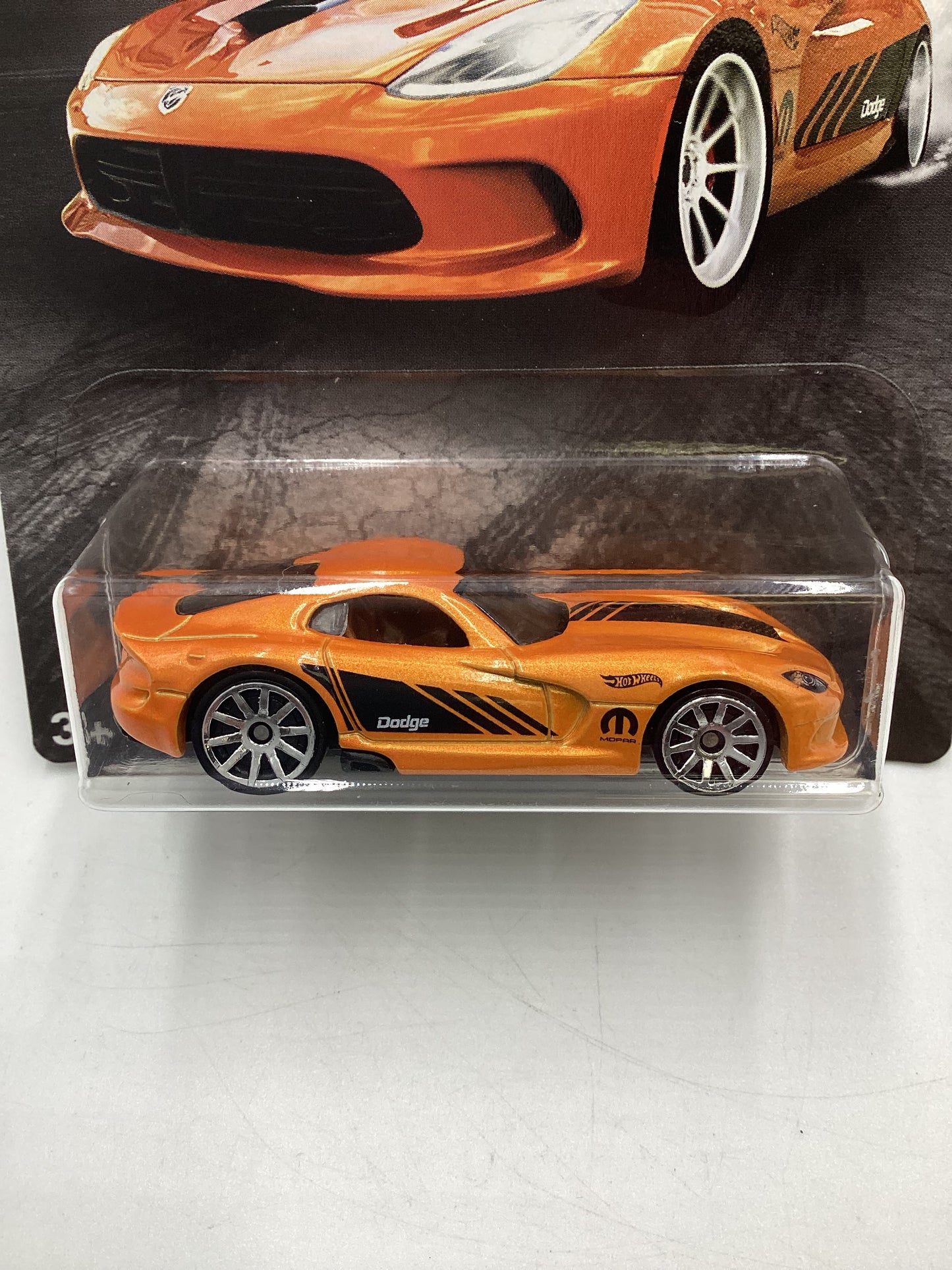 Hot Wheels Exclusive Mopar Series #1 2013 SRT Viper Orange