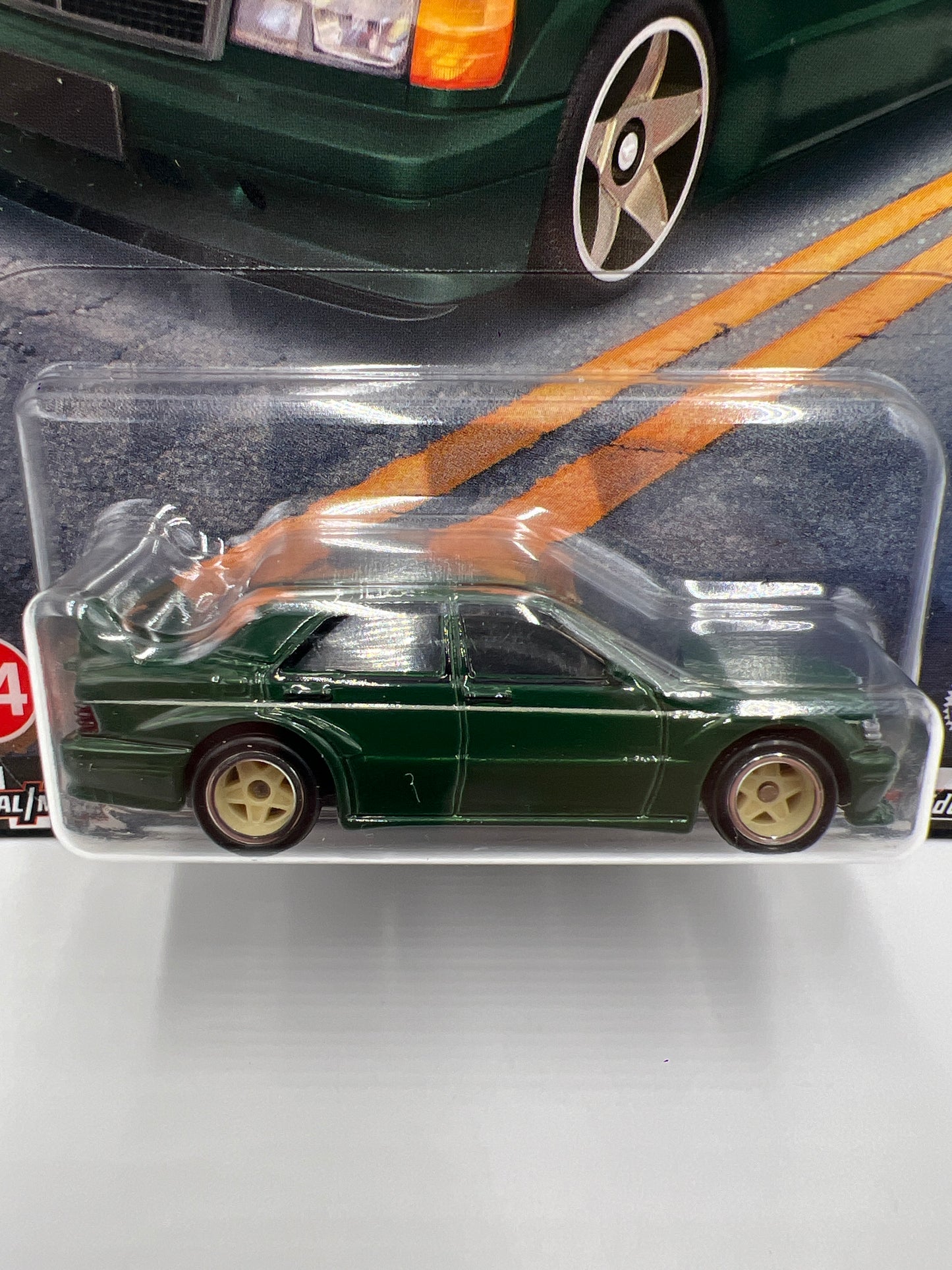 Hot Wheels Premium Boulevard #84 Mercedes-Benz 190 E 2.5-16 Green 265C