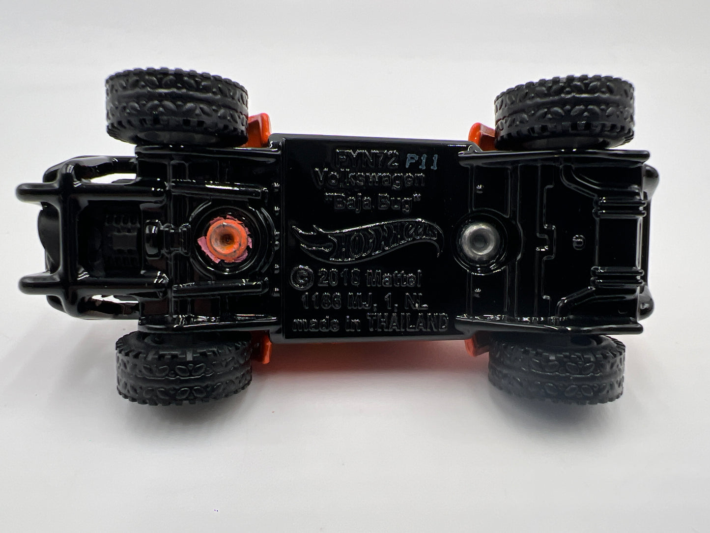 Hot Wheels 1/64 Premium Team Transport #31 Volkswagen Baja Bug & Horizon Hauler Orange Loose