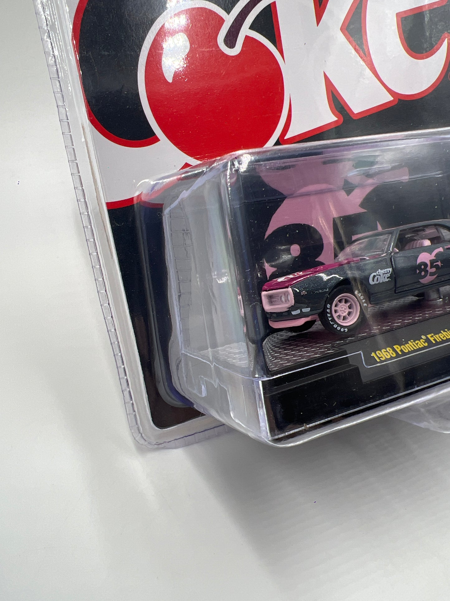 M2 Machines Coca Cola Cherry Coke CHASE 1968 Pontiac Firebird 400 HO A39