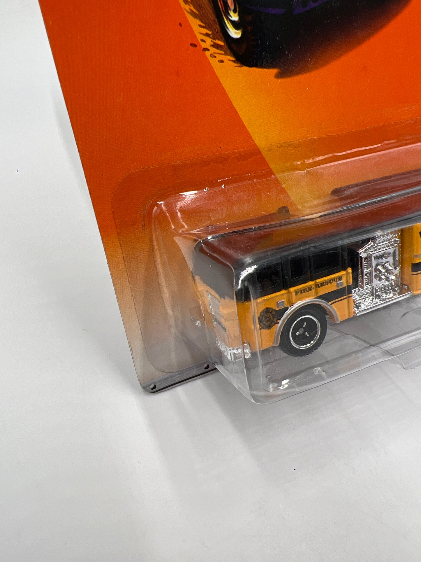 Matchbox Emergency Response #56 Pierce Dash Fire Truck Yellow/Black 216J